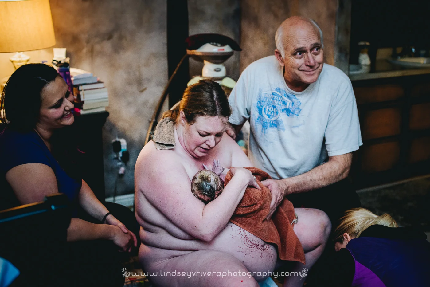 Born-Photography-Lindsey-Salt-Lake-City-Utah-Plus-Size-Home-Birth-4.jpg