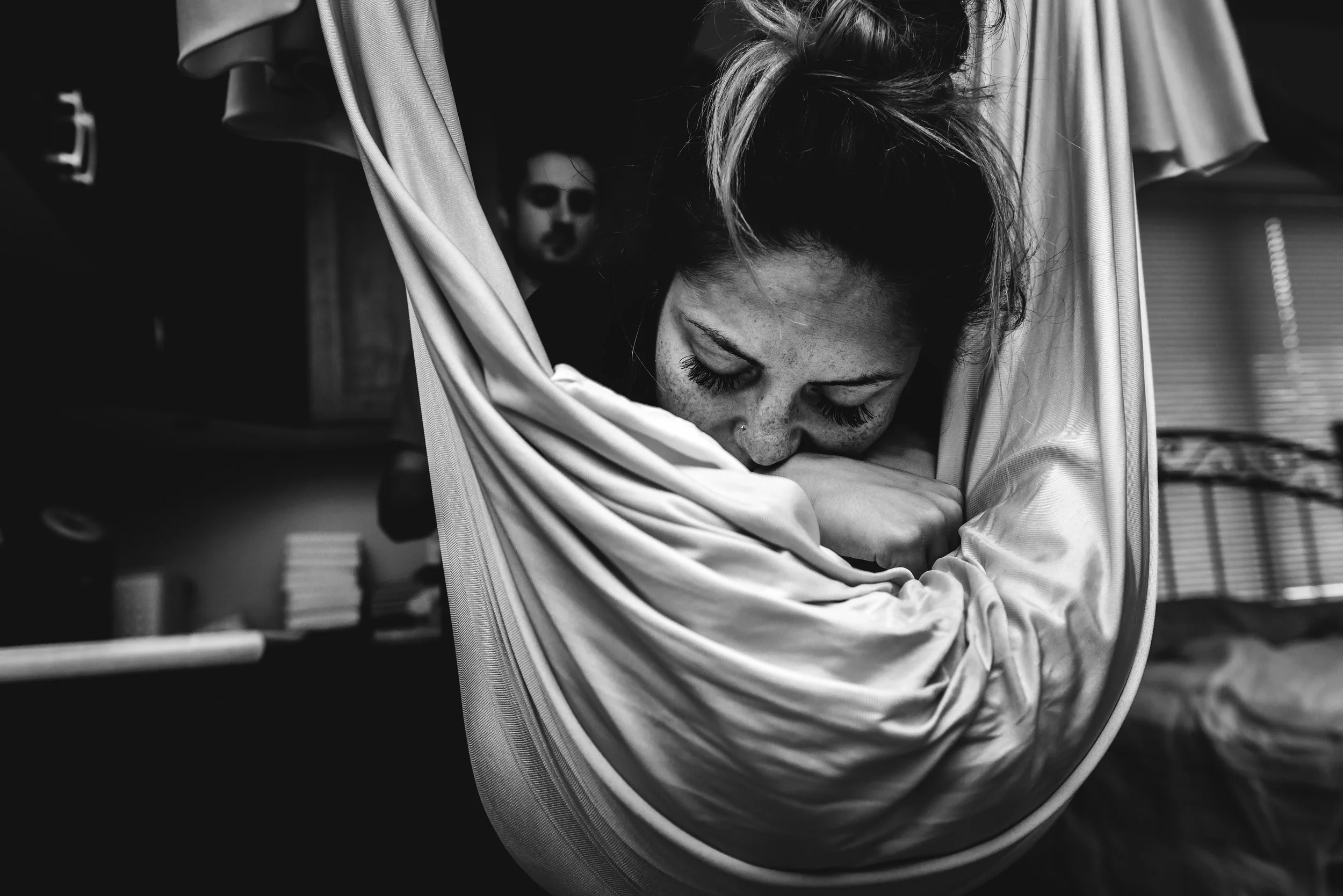 A-waterbirth-story-at-the-birth-center-in-Murray-utah-salt-lake-city-birth-photographer-birth-videography,-natural-birth,-homebirth-9.jpg
