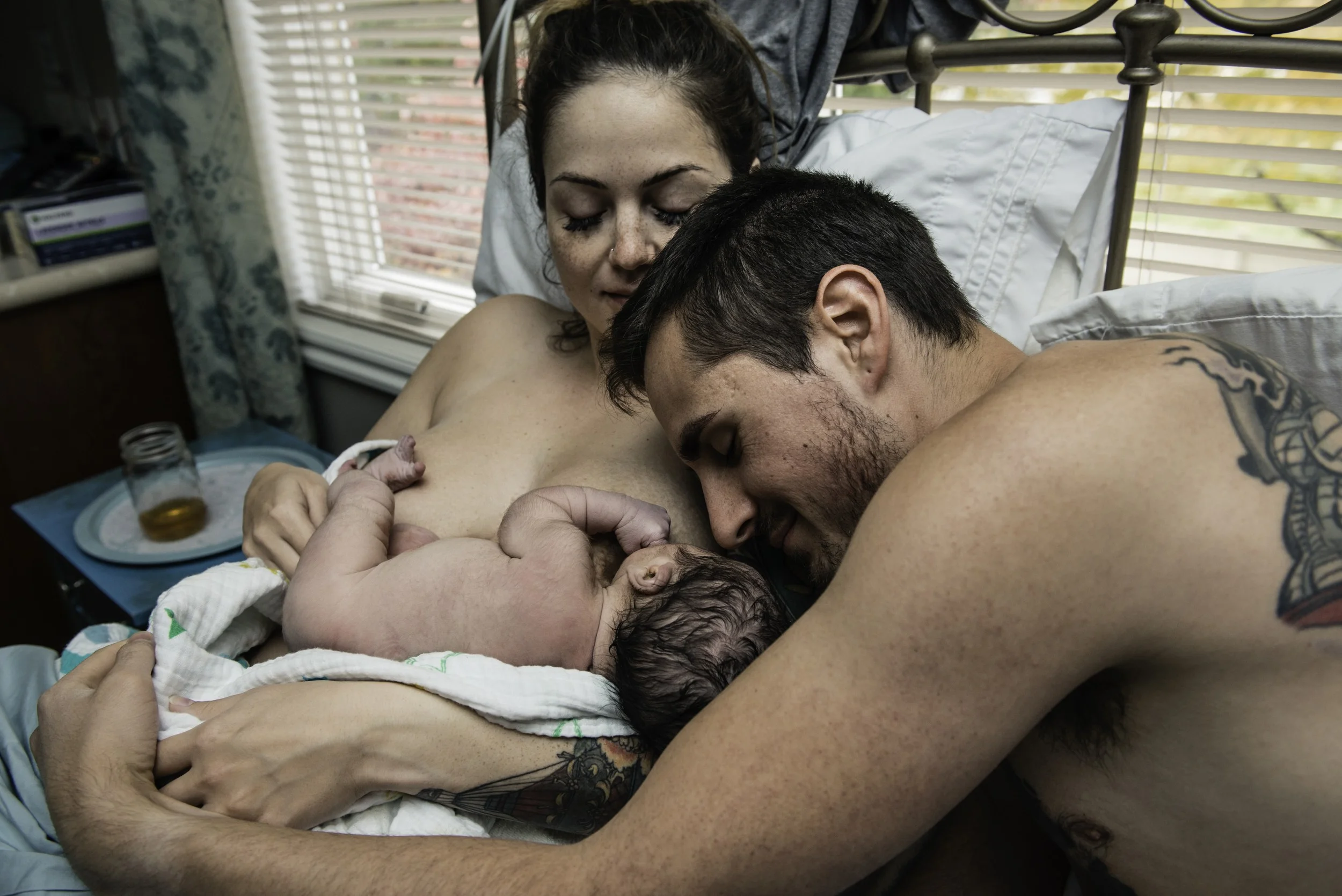 A-waterbirth-story-at-the-birth-center-in-Murray-utah-salt-lake-city-birth-photographer-birth-videography,-natural-birth,-homebirth-66.jpg