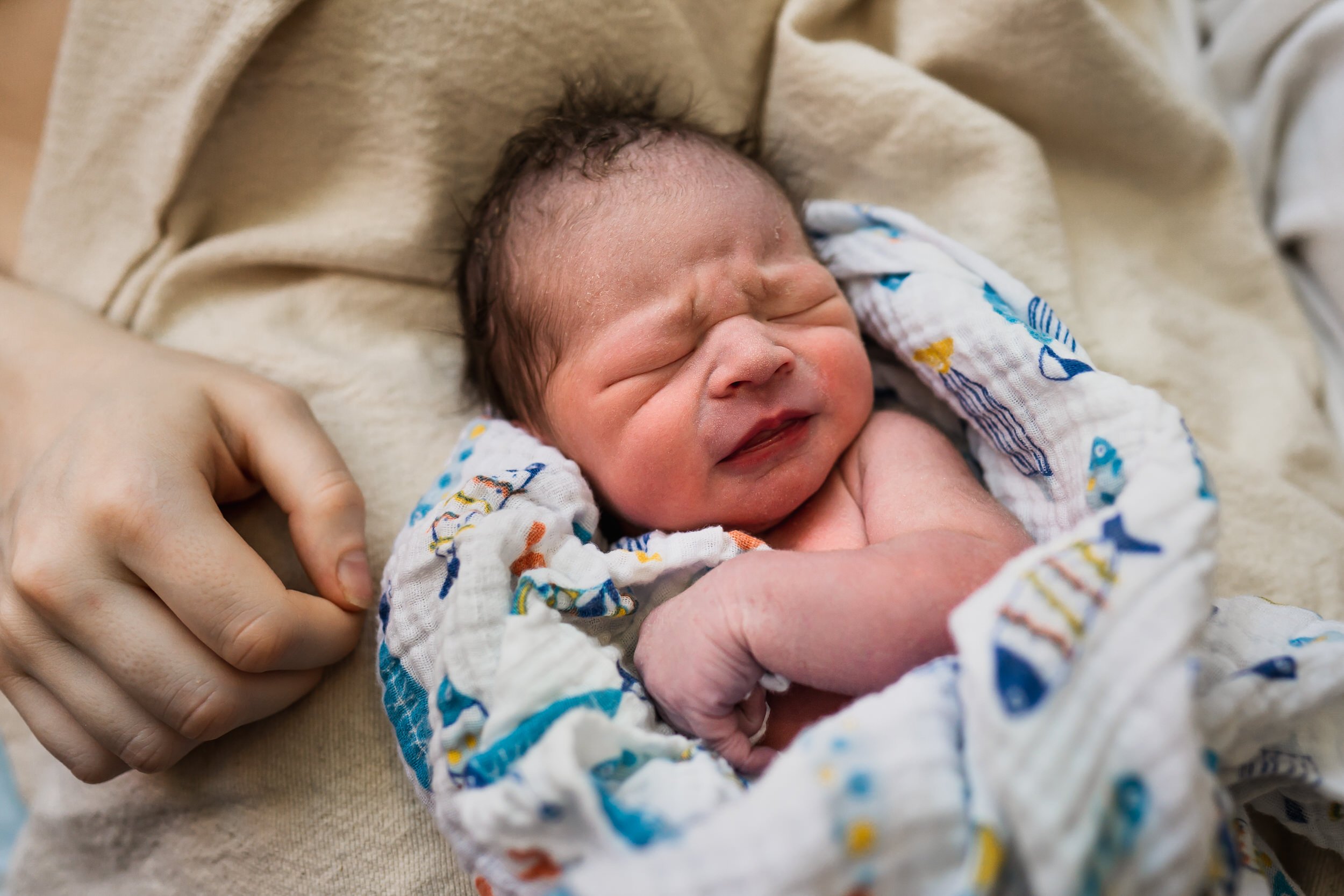 Water-birth-The-Birth-Center- Murray- Utah-Birth-Photos-Lindsey-Rivera- Born- Birth-Stories16.jpg