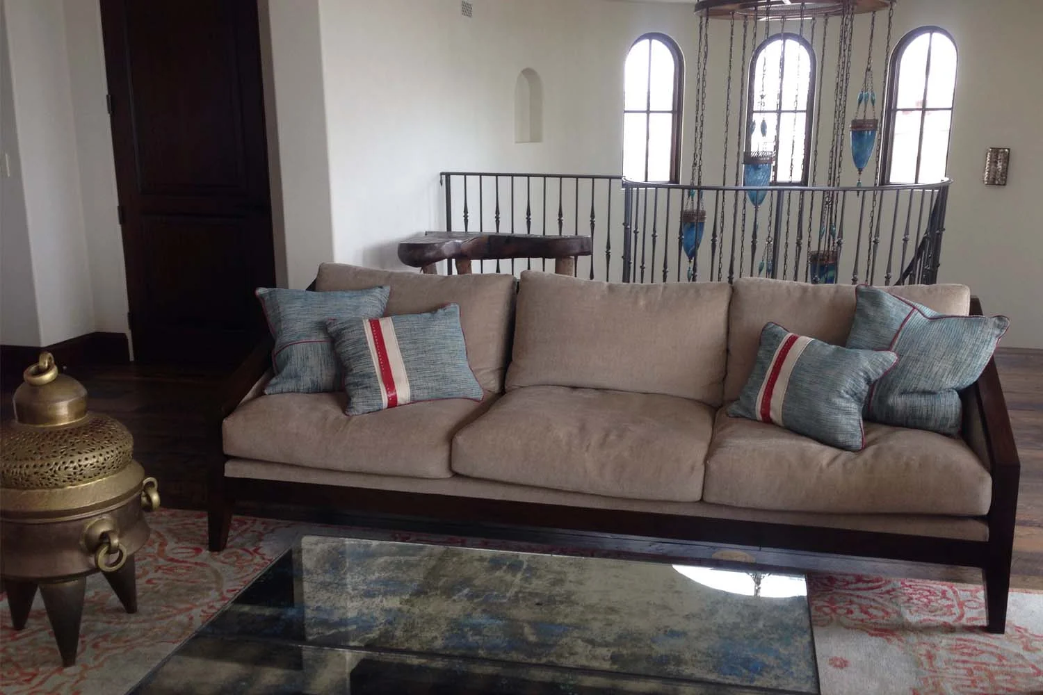 Choi living room .jpg