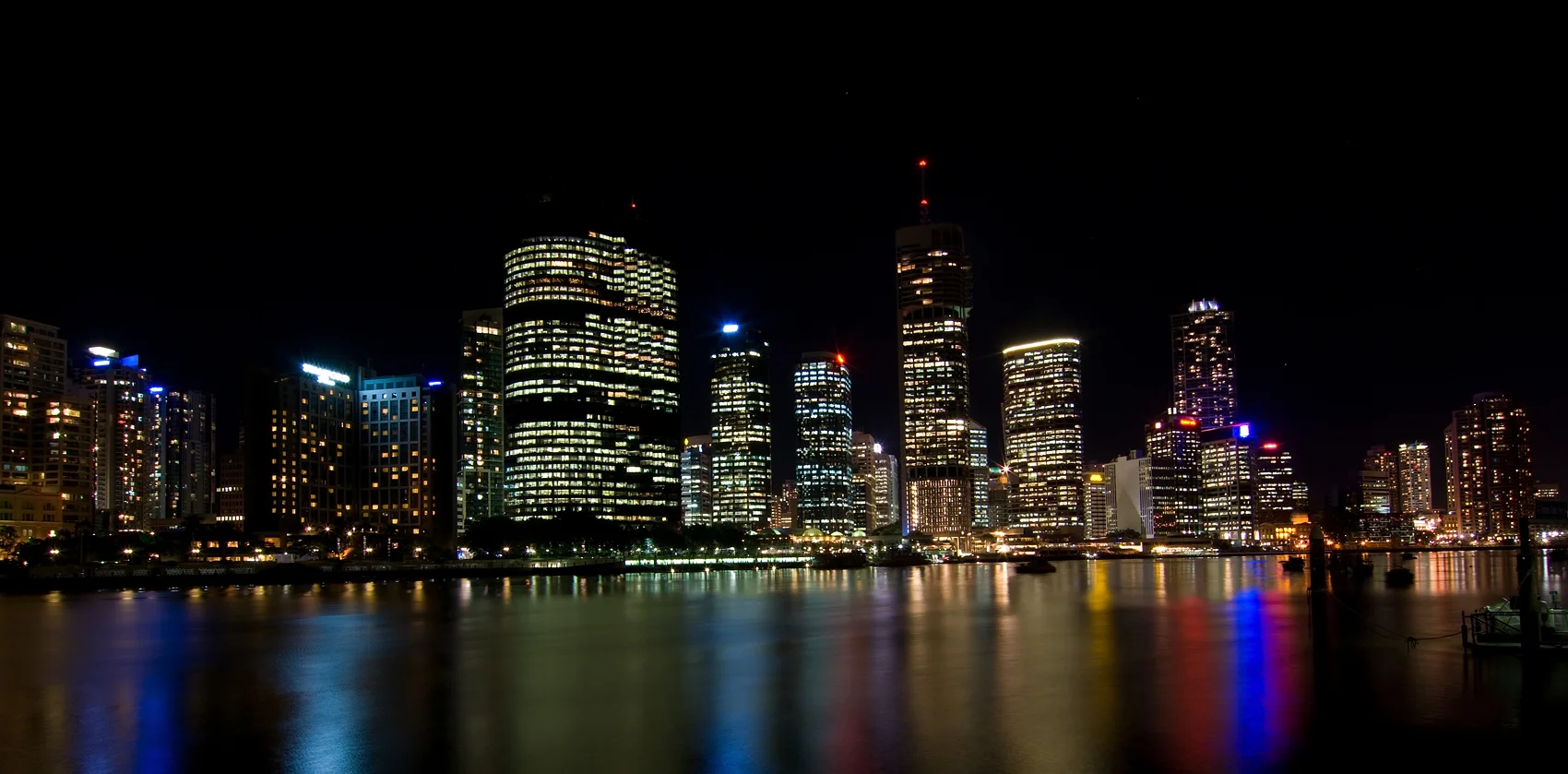night_skyline.jpg