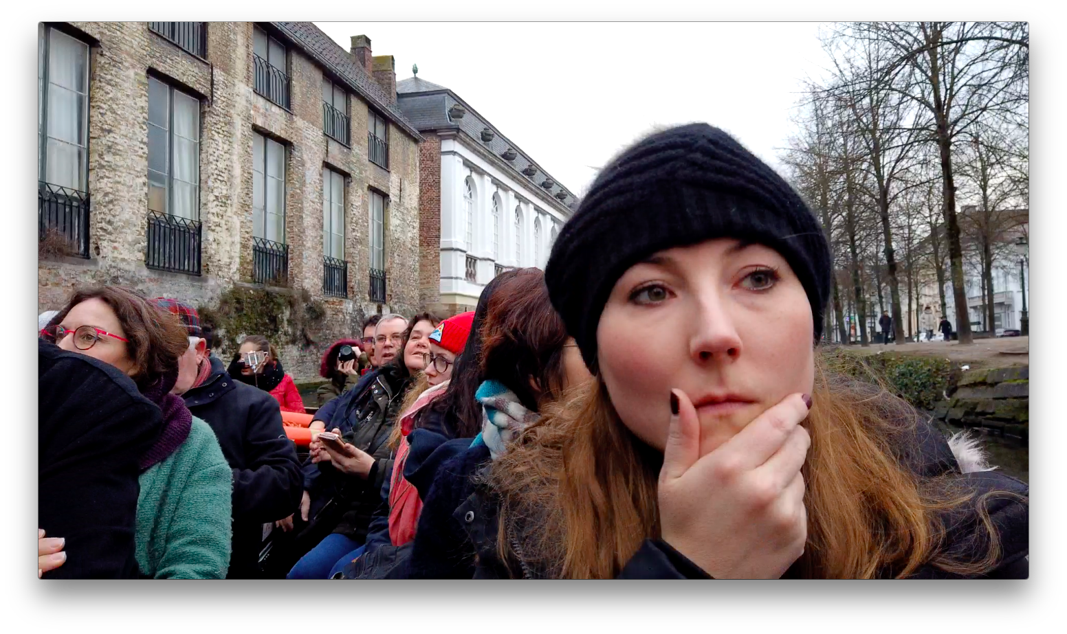 BRUGES pensive Ashley.png