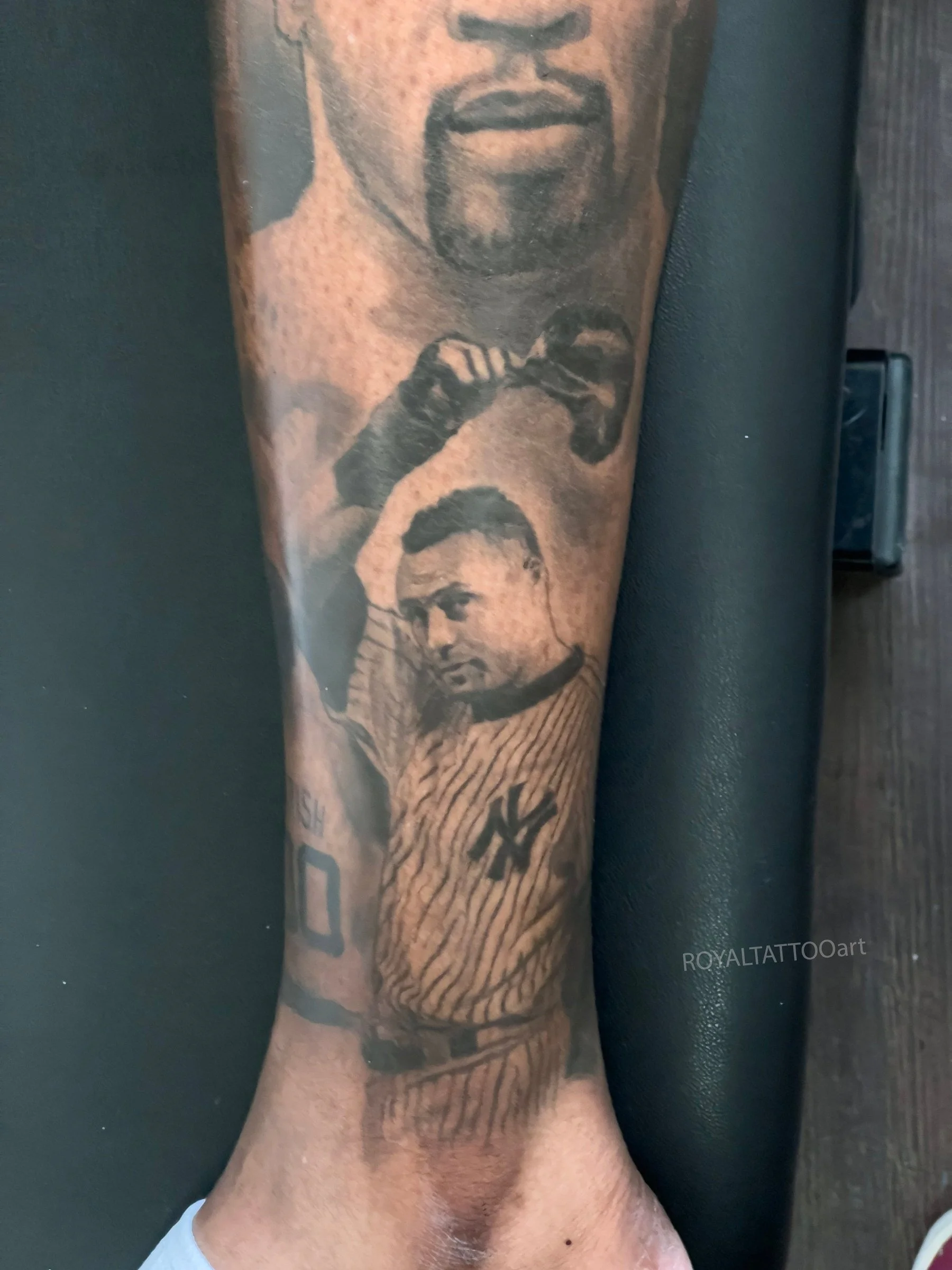 derek-jeter-portrait-black-grey-realism-tattoo-manhattan.jpg