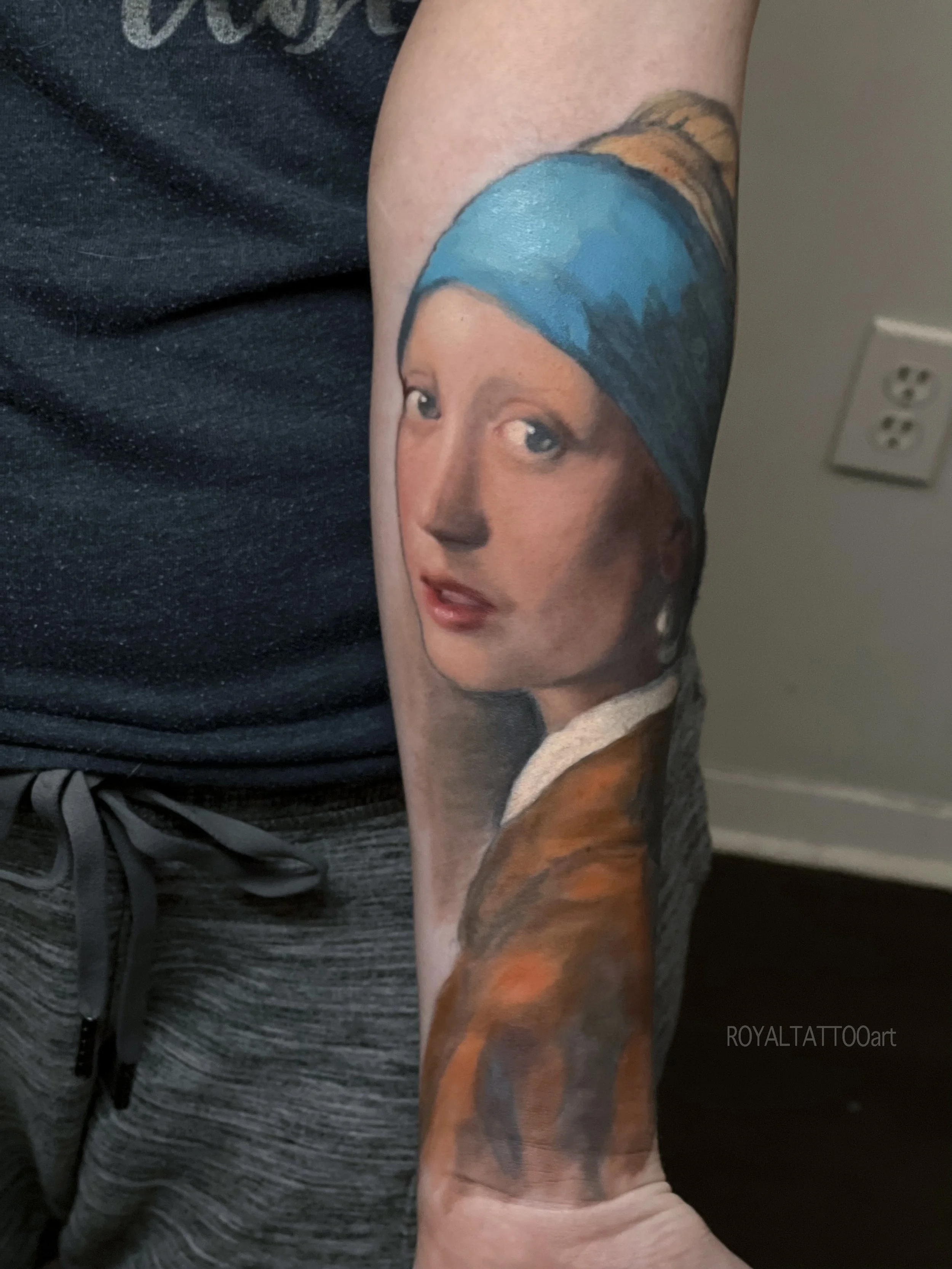 021-girl-with-a-pearl-earring-tattoo-portrait-color-realistic-nyc-studio.jpg