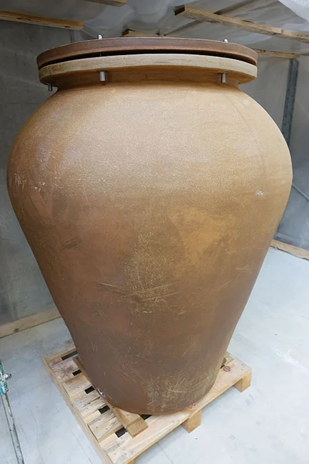 tava-factory-new-amphora.jpg