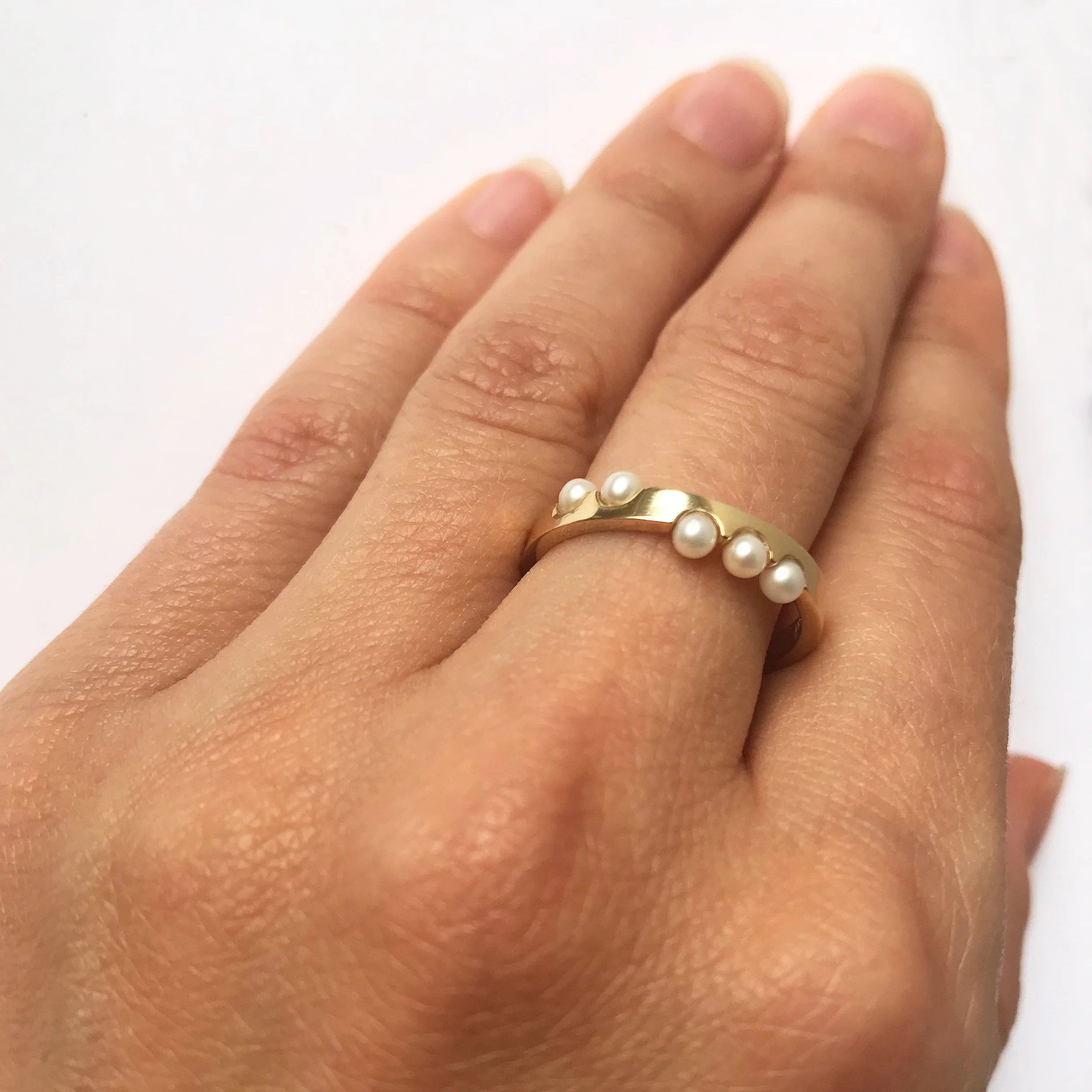 pearlring2.jpg