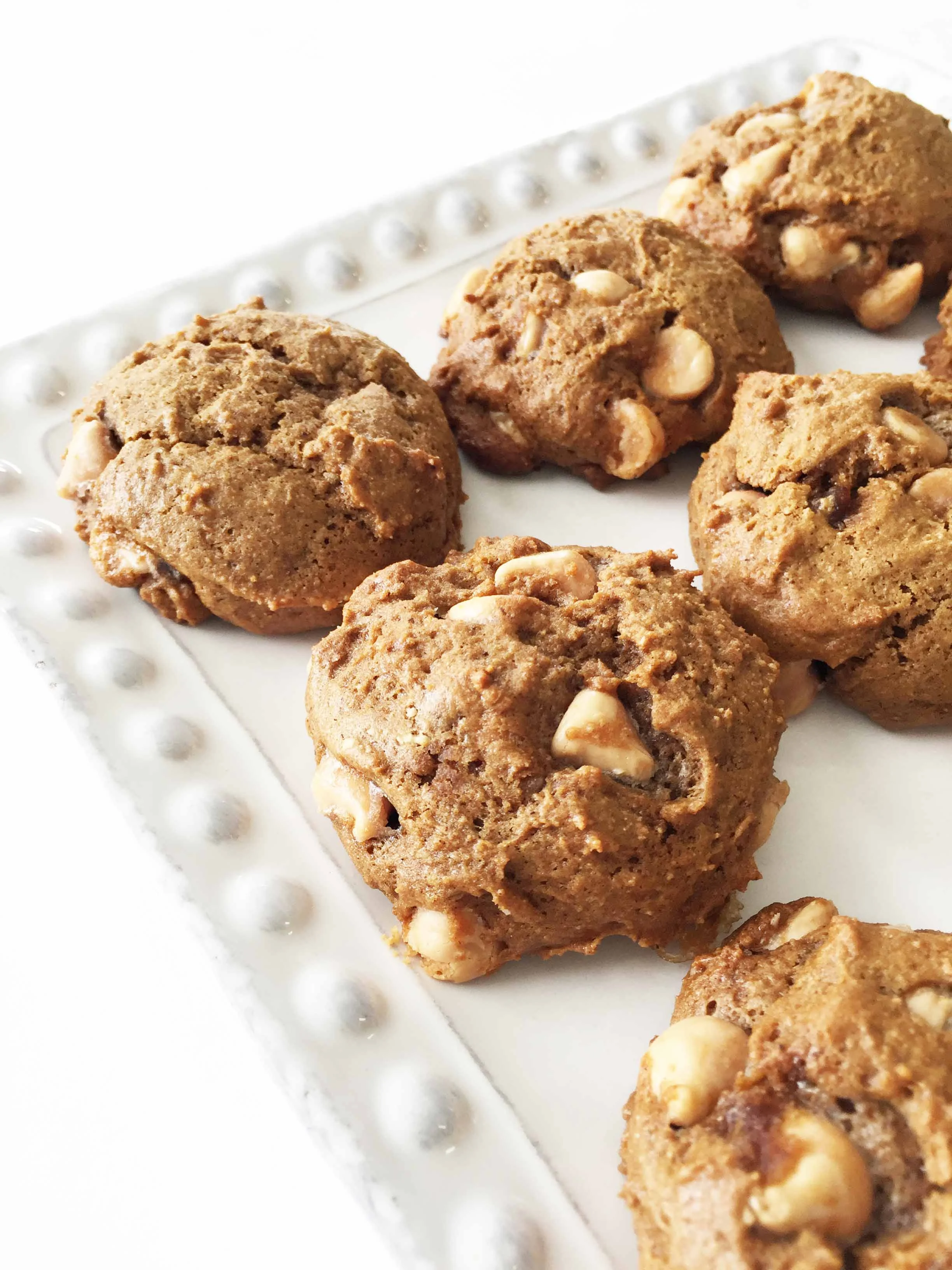Skinny Butterscotch Gingerbread Cookies — The Skinny Fork
