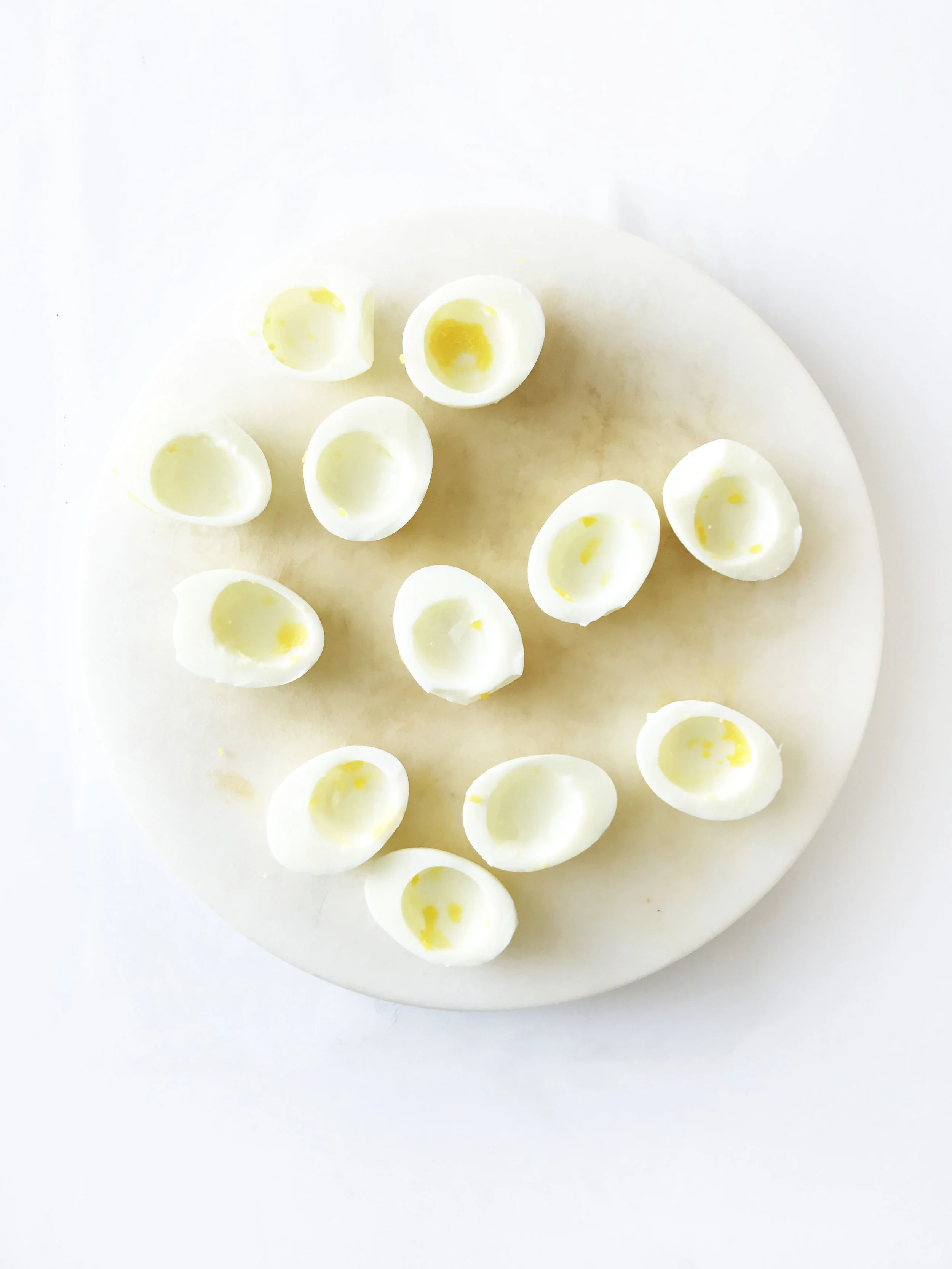 bloody-mary-deviled-eggs.jpg