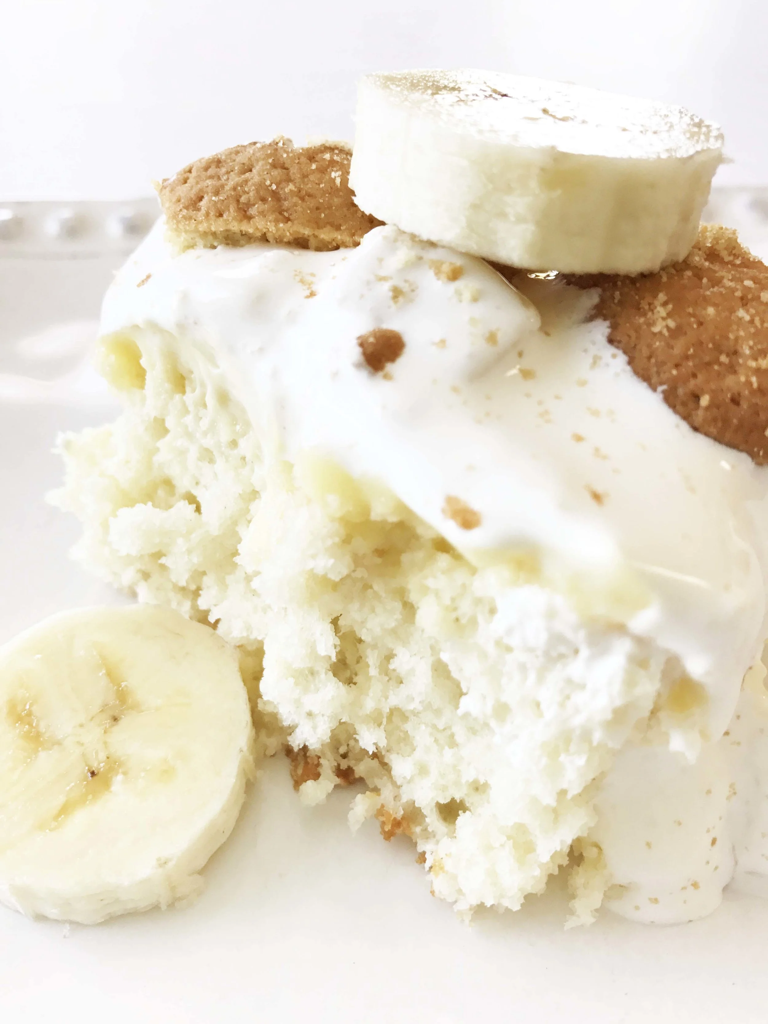 banana-poke-cake10.jpg