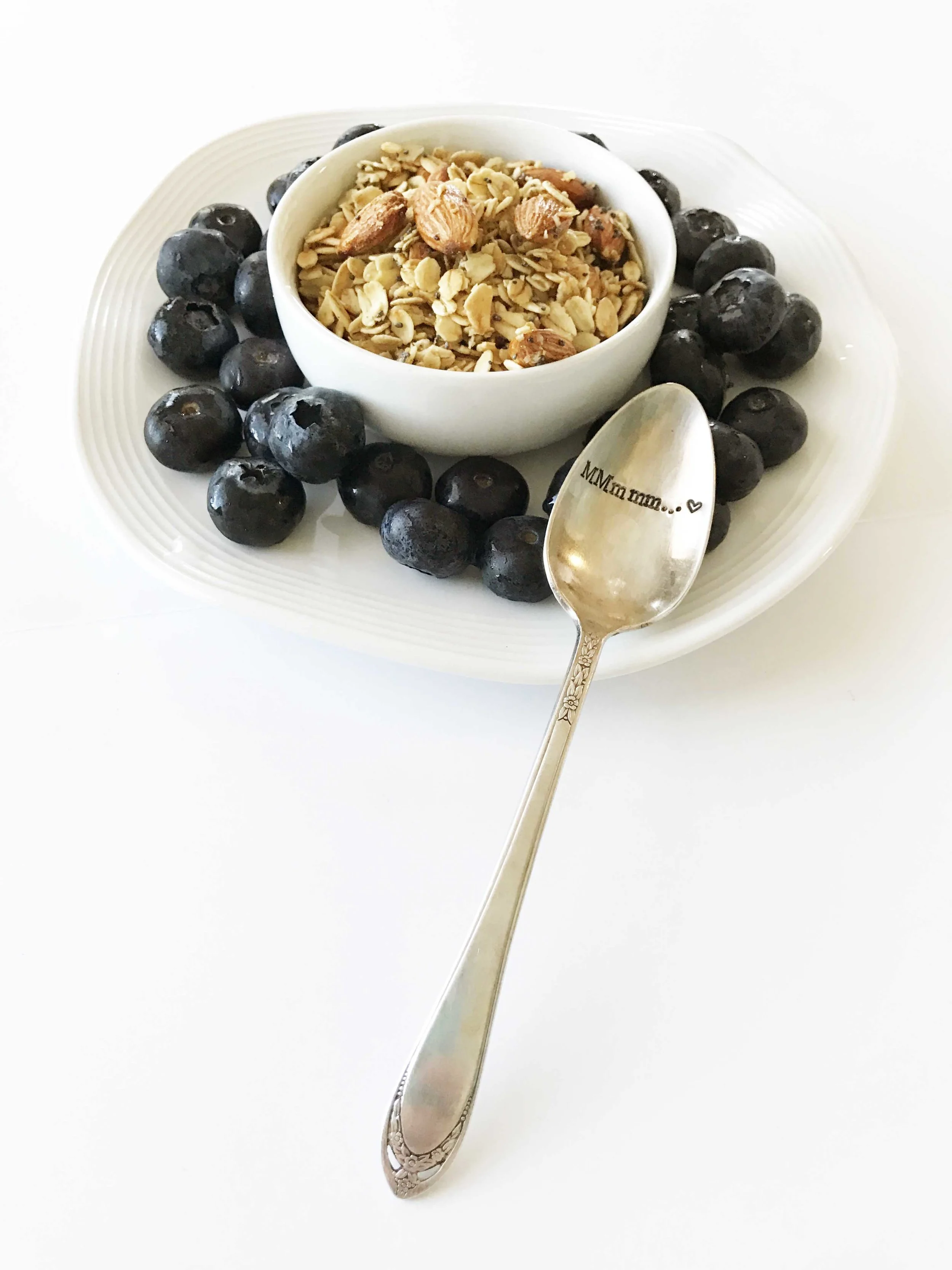 lemon-poppy-seed-granola6.jpg