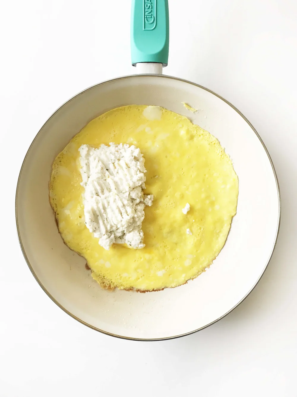 Herbed Ricotta Cheese Omelette — The Skinny Fork
