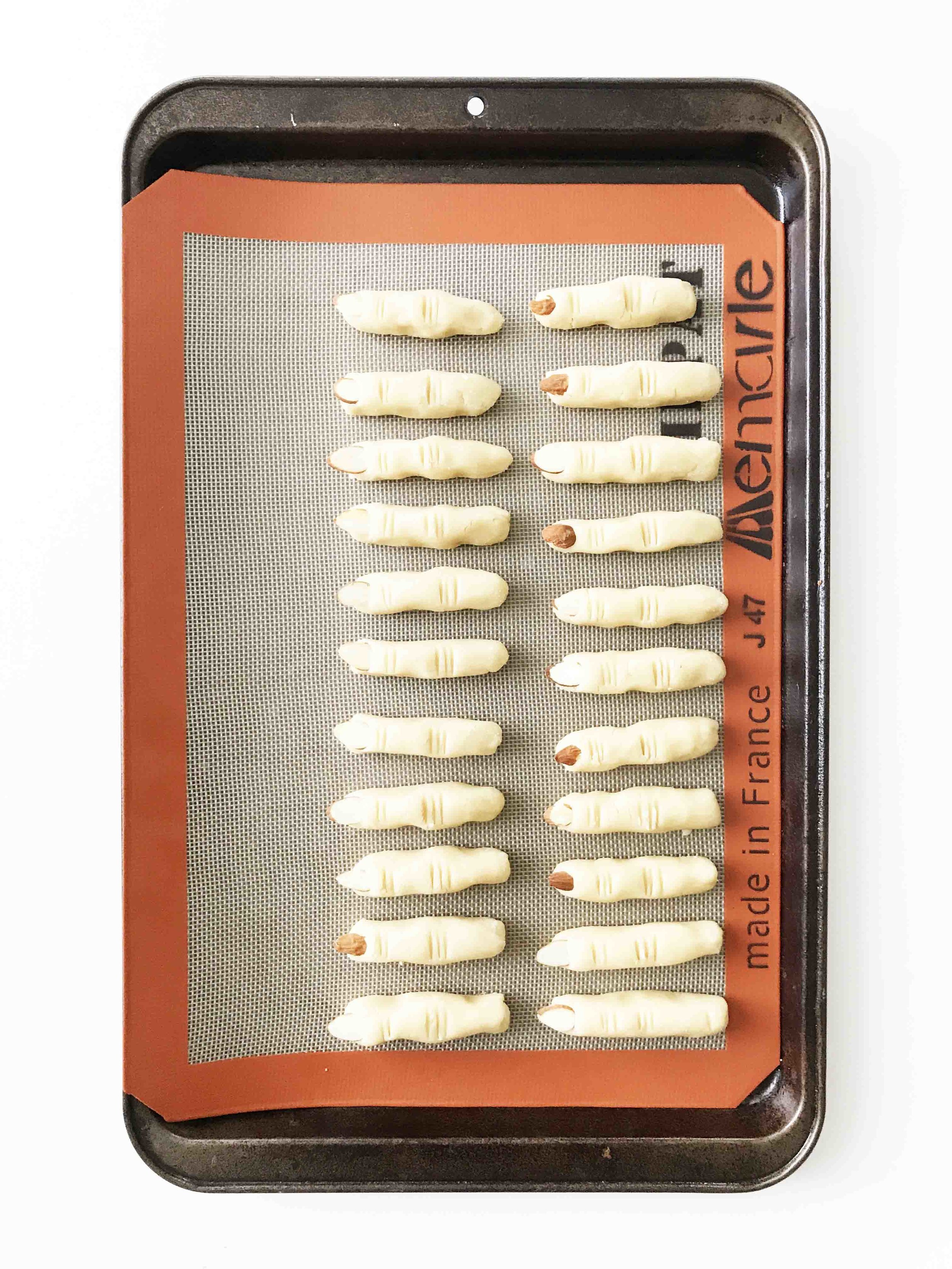witch-fingers8.jpg