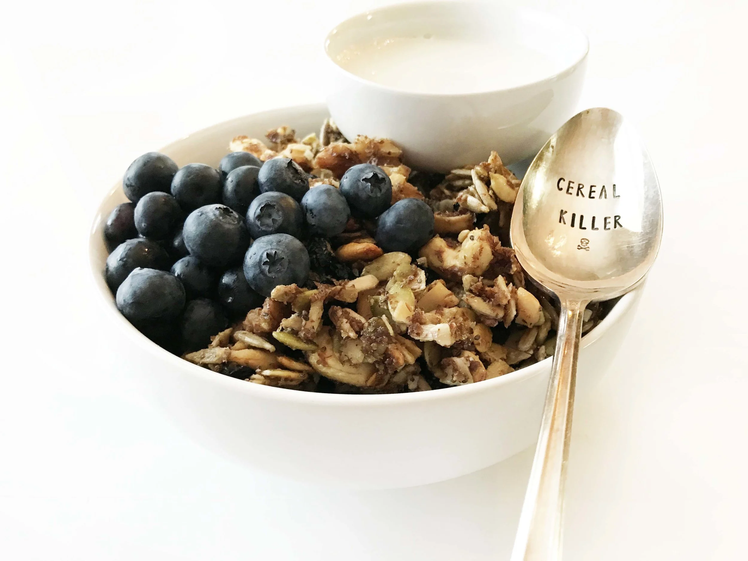 blueberry-granola.jpg