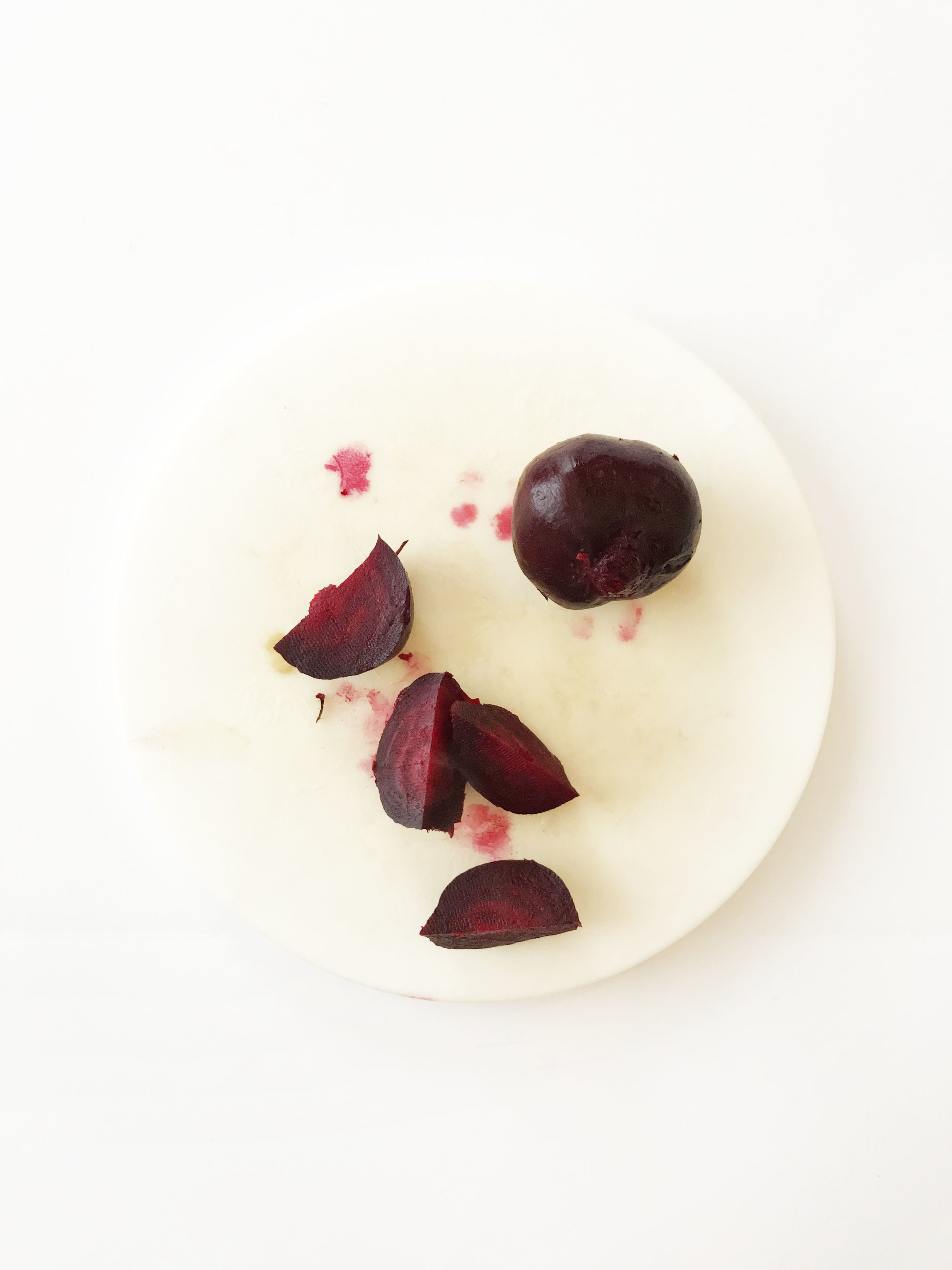 roasted-beet-hummus3.jpg