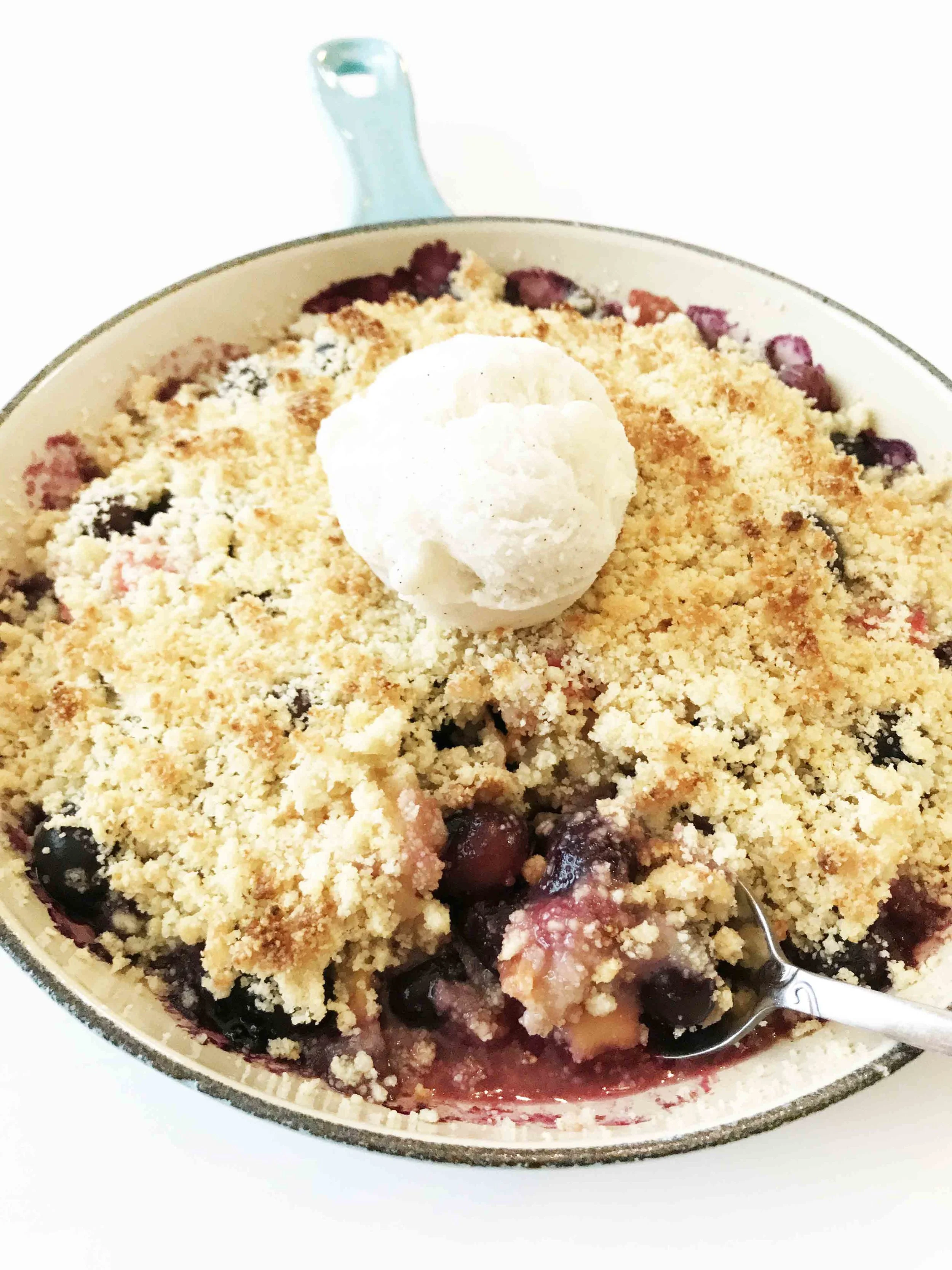 blueberry-peach-cobbler8.jpg