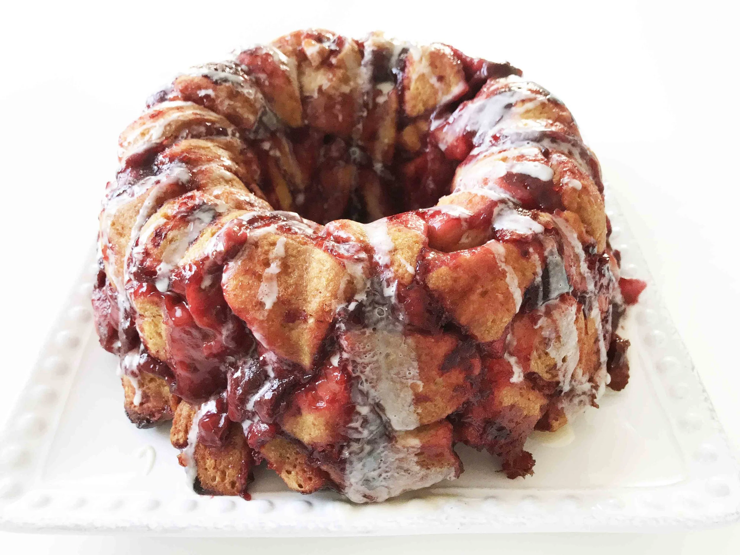 strawberry-monkey-bread10.jpg