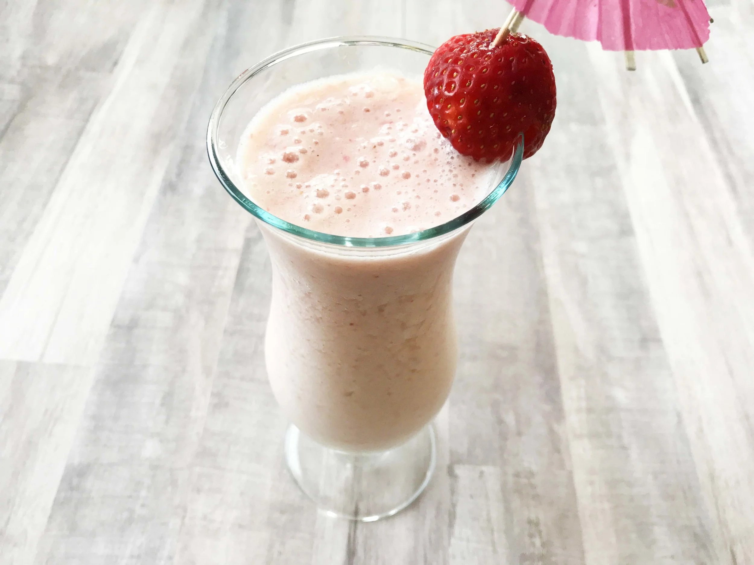 strawberry-banana-smoothie3.jpg