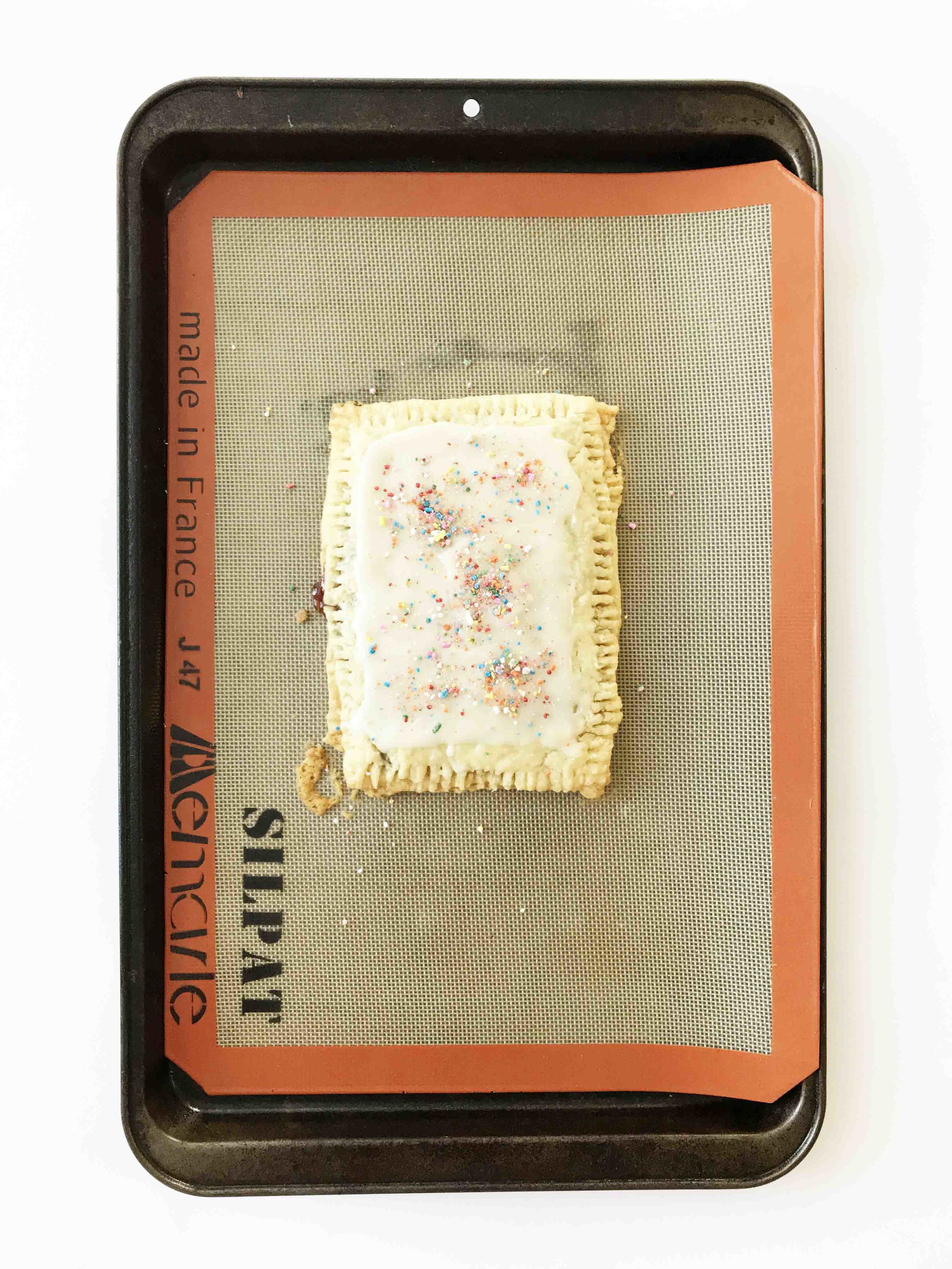 giant-pop-tart11.jpg