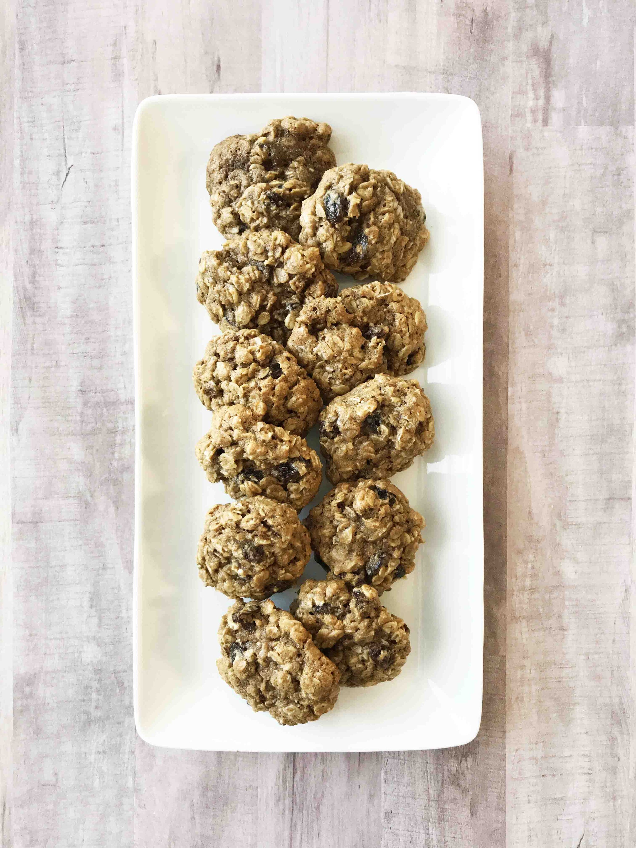 oatmeal-raisin-cookies11.jpg