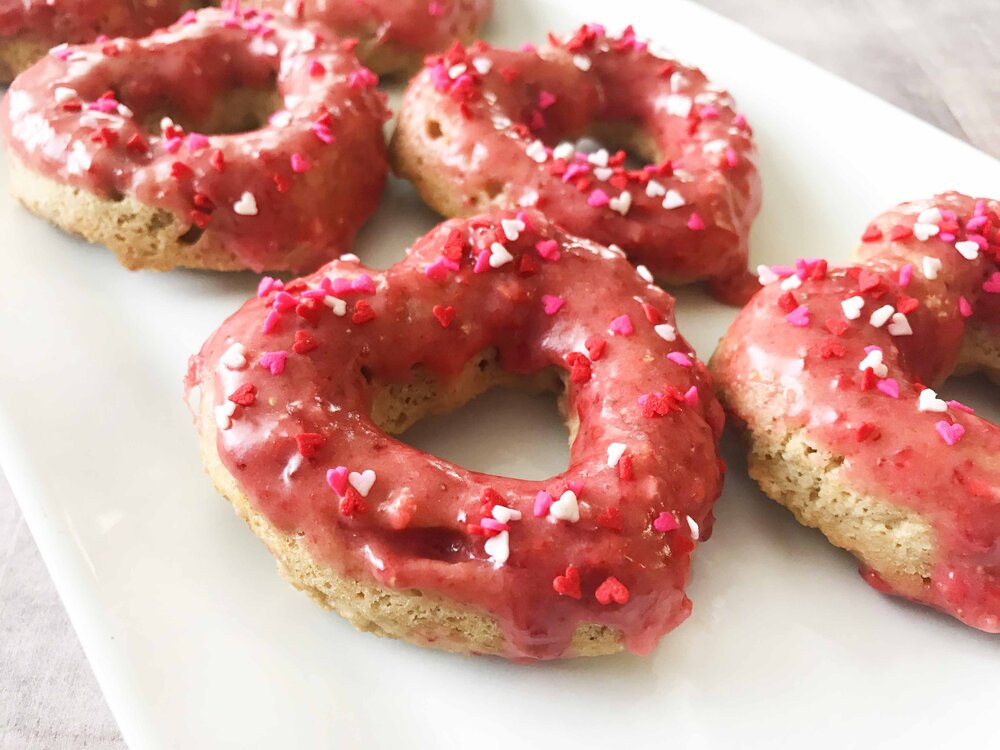 strawberry-donuts.jpg