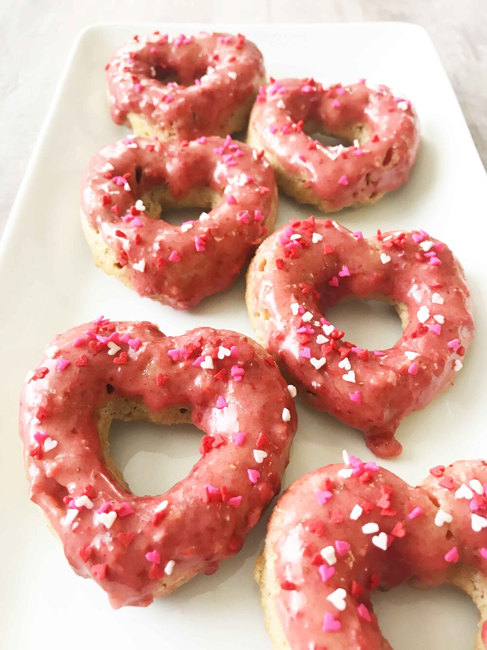 strawberry-donuts14.jpg