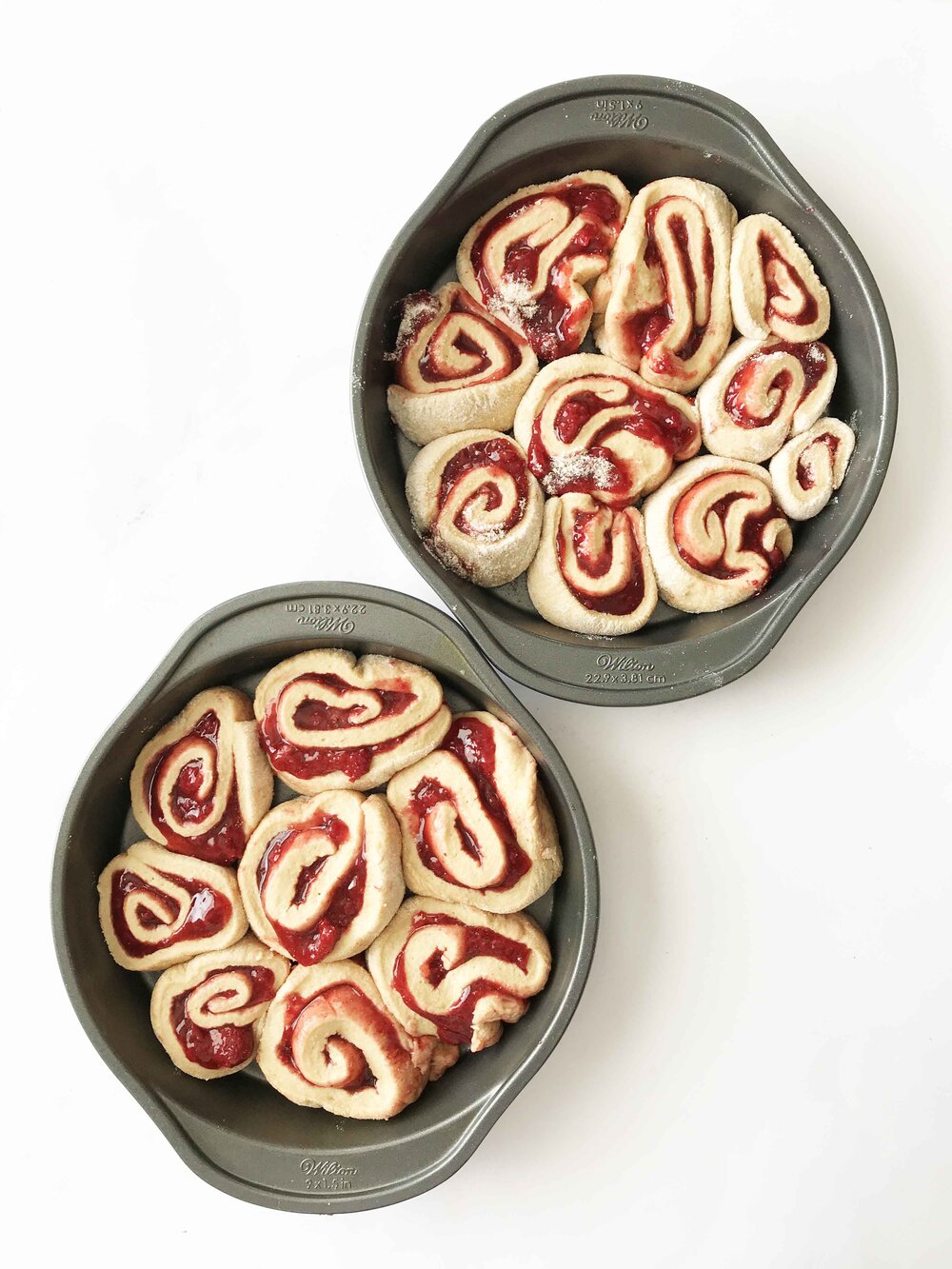 strawberry-cinnamon-rolls9.jpg