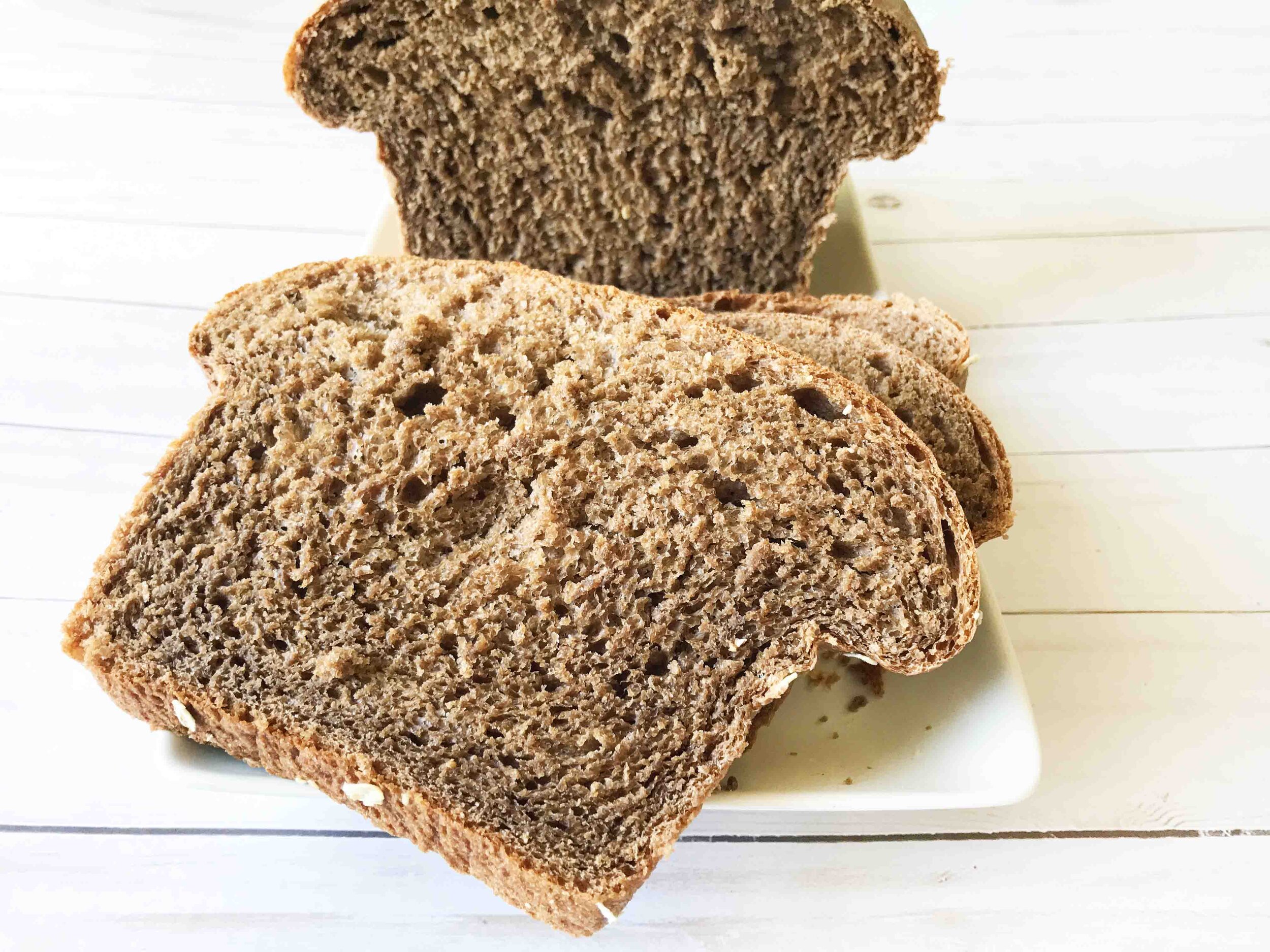Easy Bread Machine Brown Bread: Steakhouse Style Without Rye