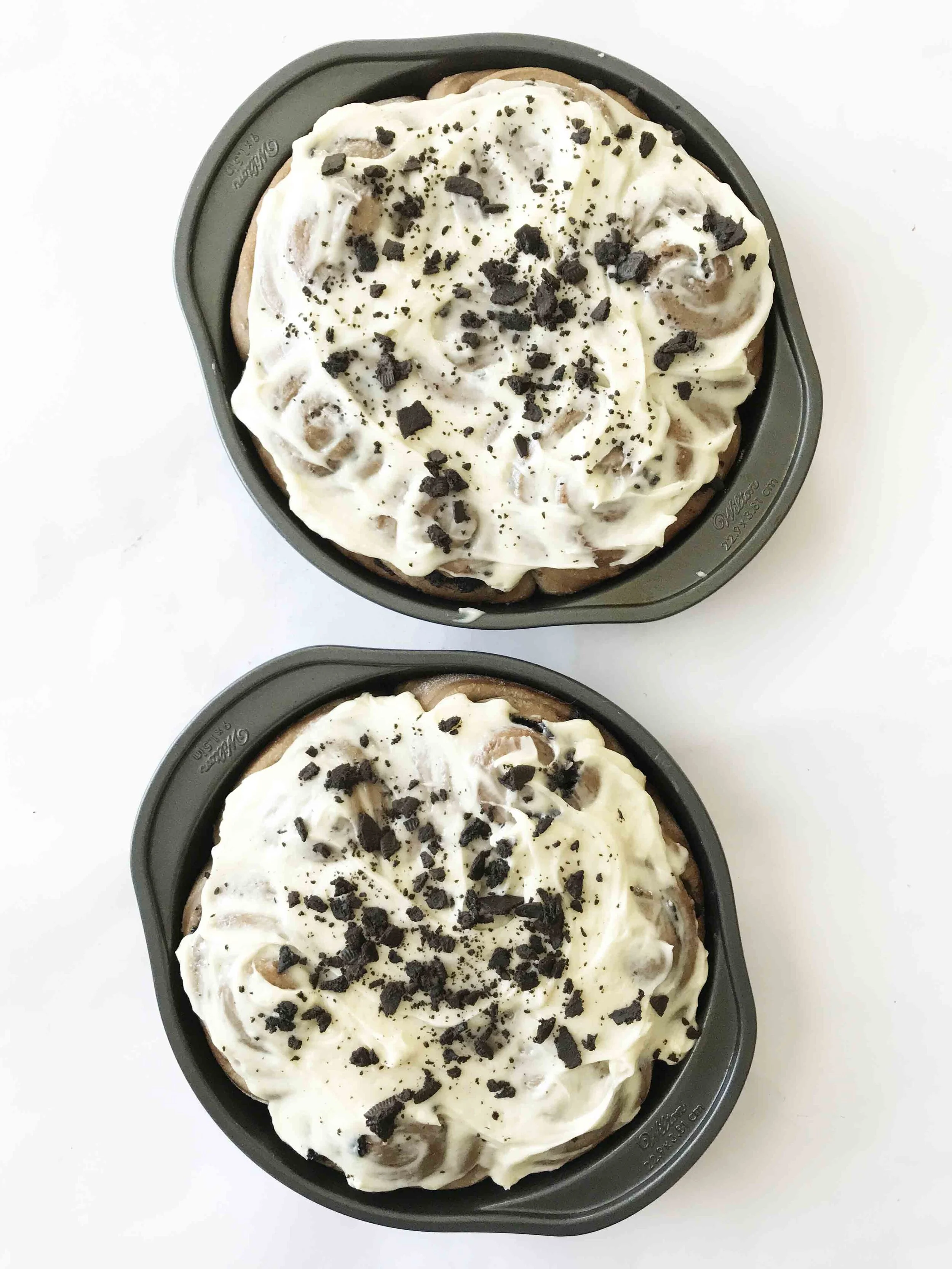 Cookies Cream Cinnamon Rolls The Skinny Fork
