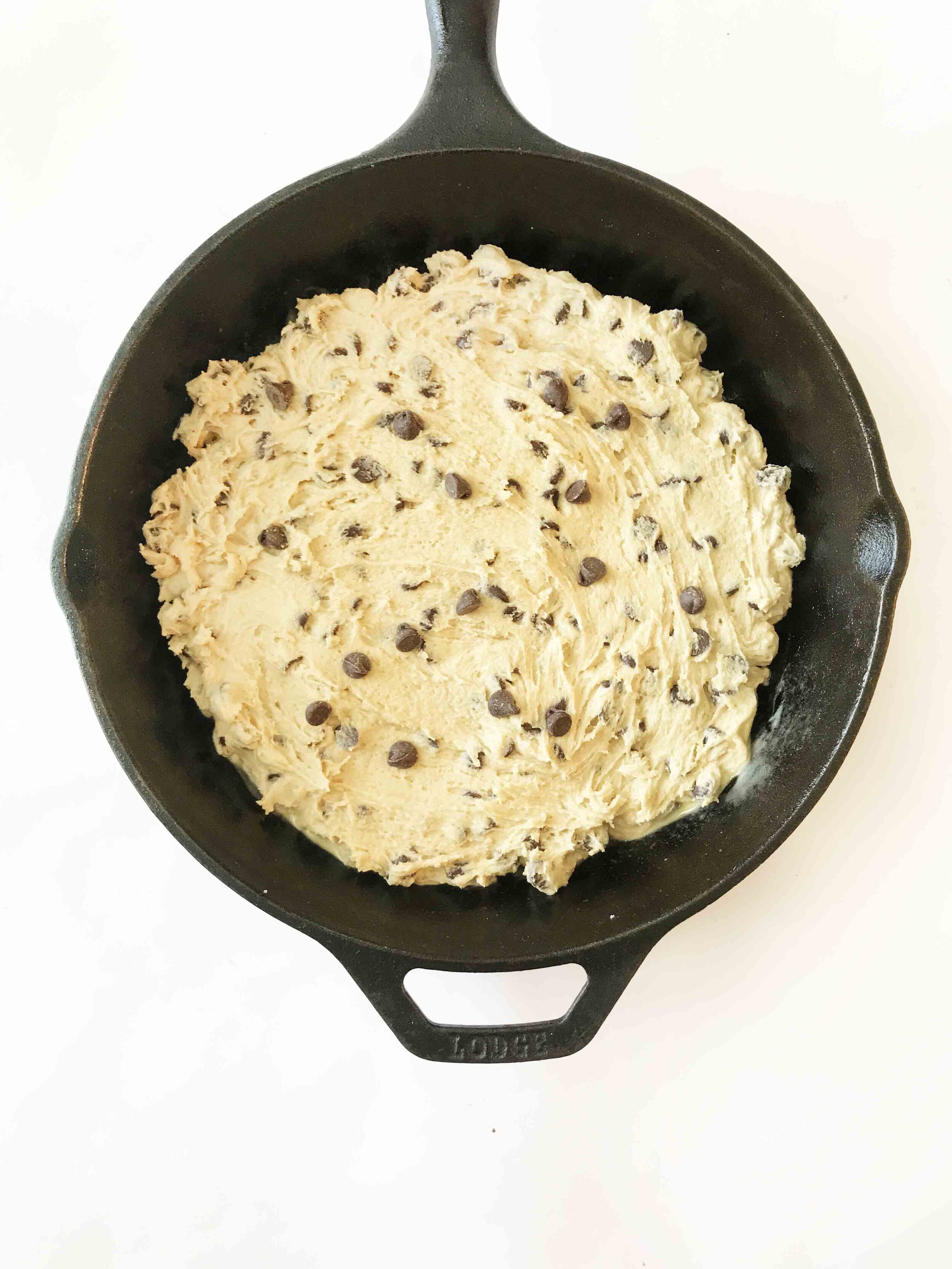 chocolate-chip-skillet-cookie5.jpg