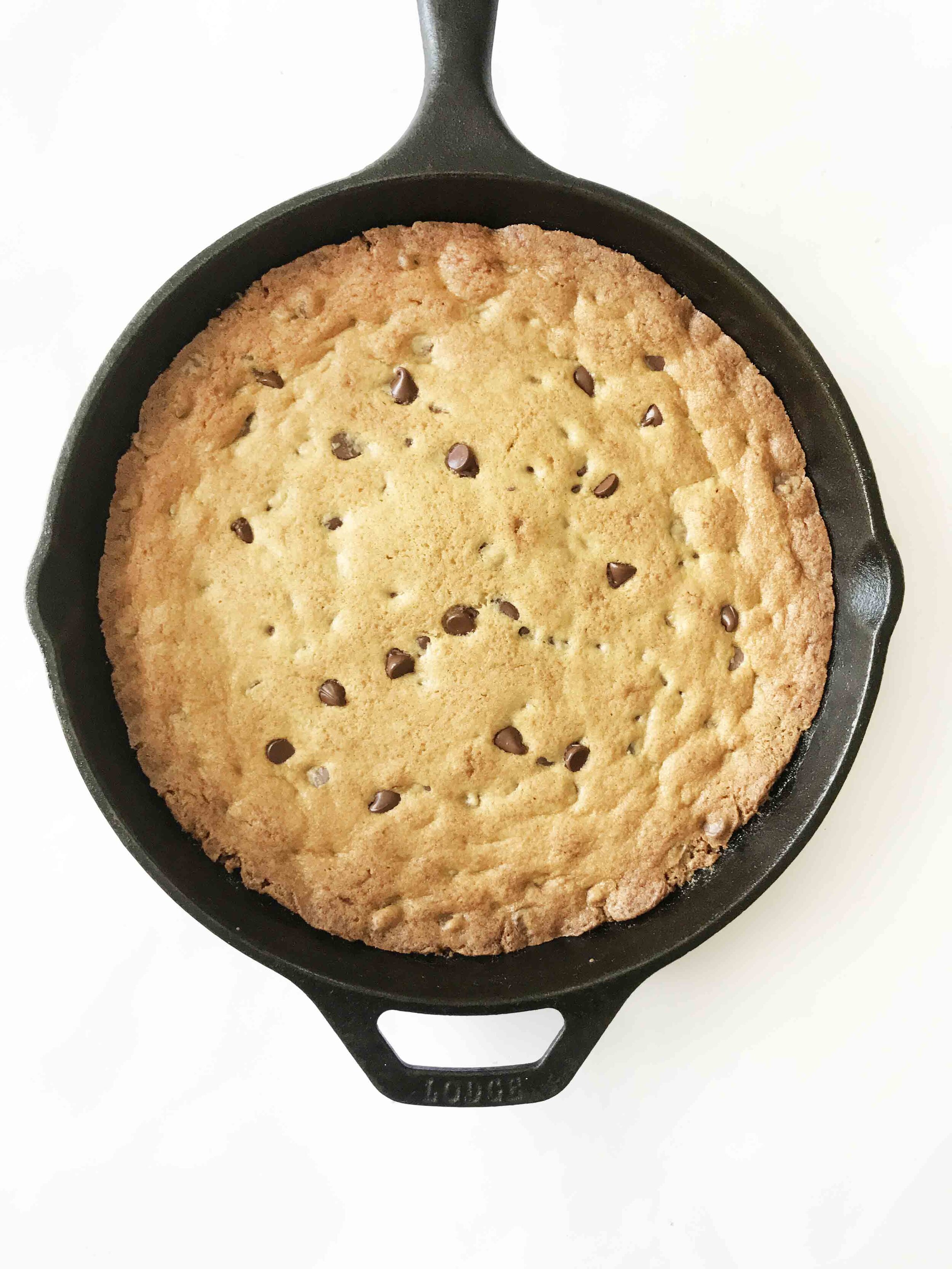 chocolate-chip-skillet-cookie6.jpg