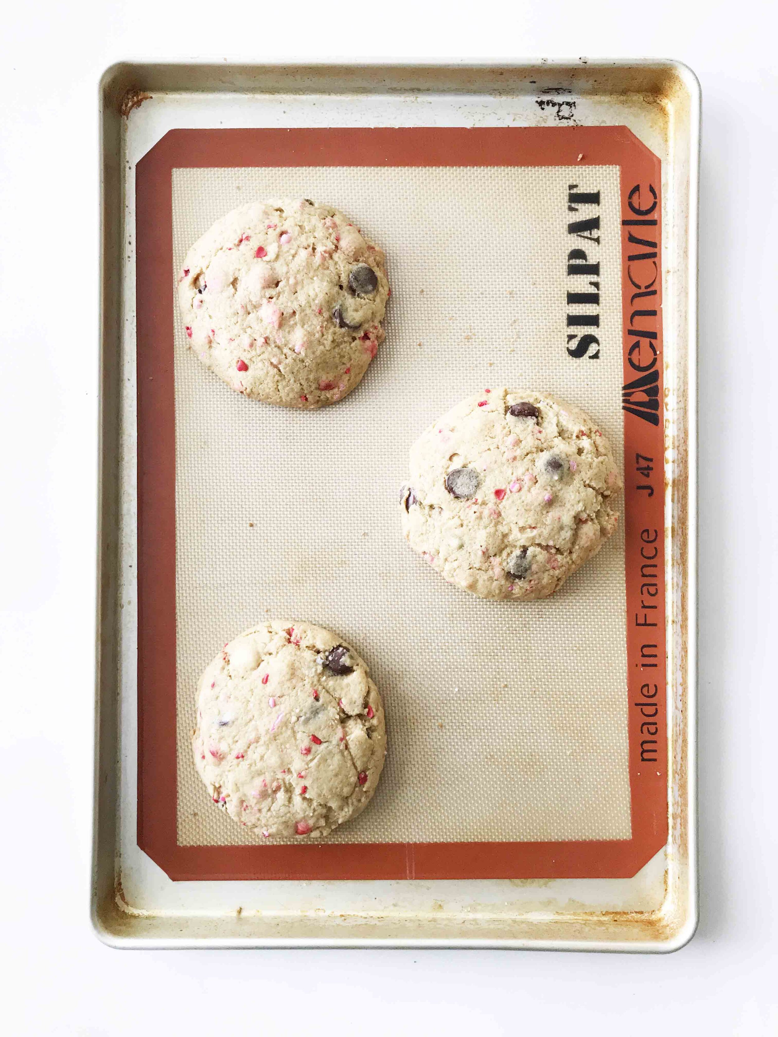 giant-valentine-cookies7.jpg