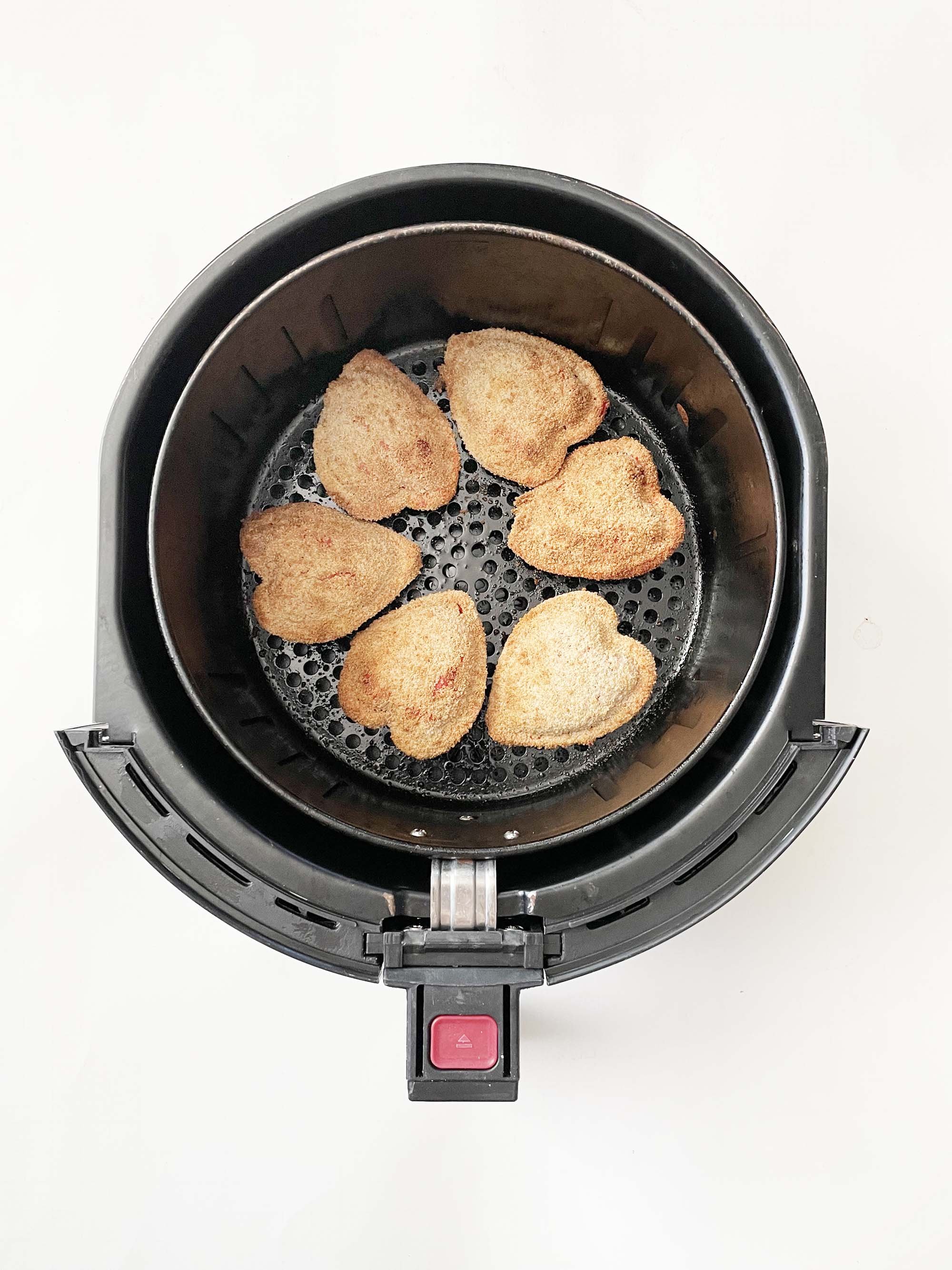 air-fryer-toasted-ravioli5.jpg