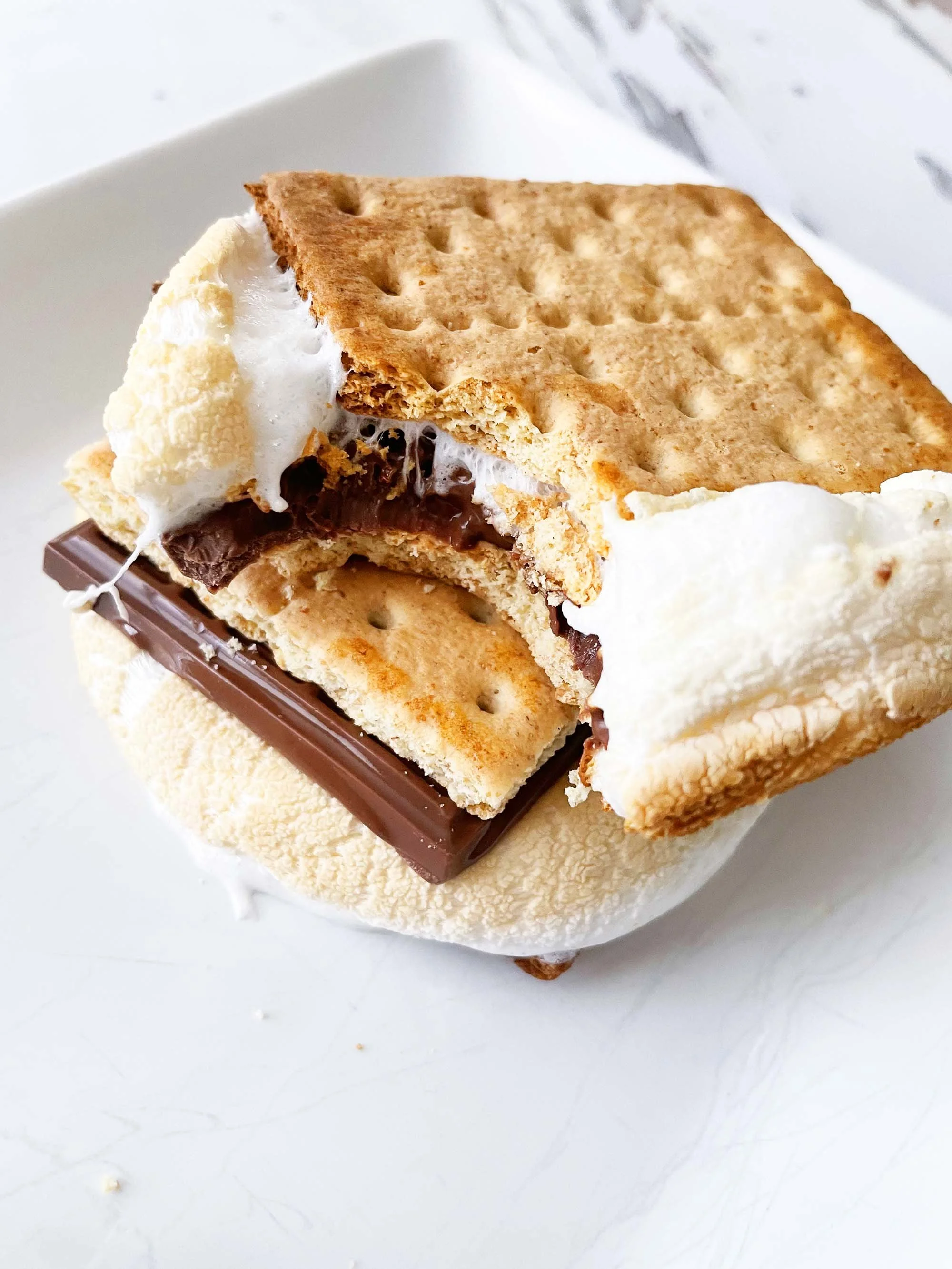 Air Fryer S'mores
