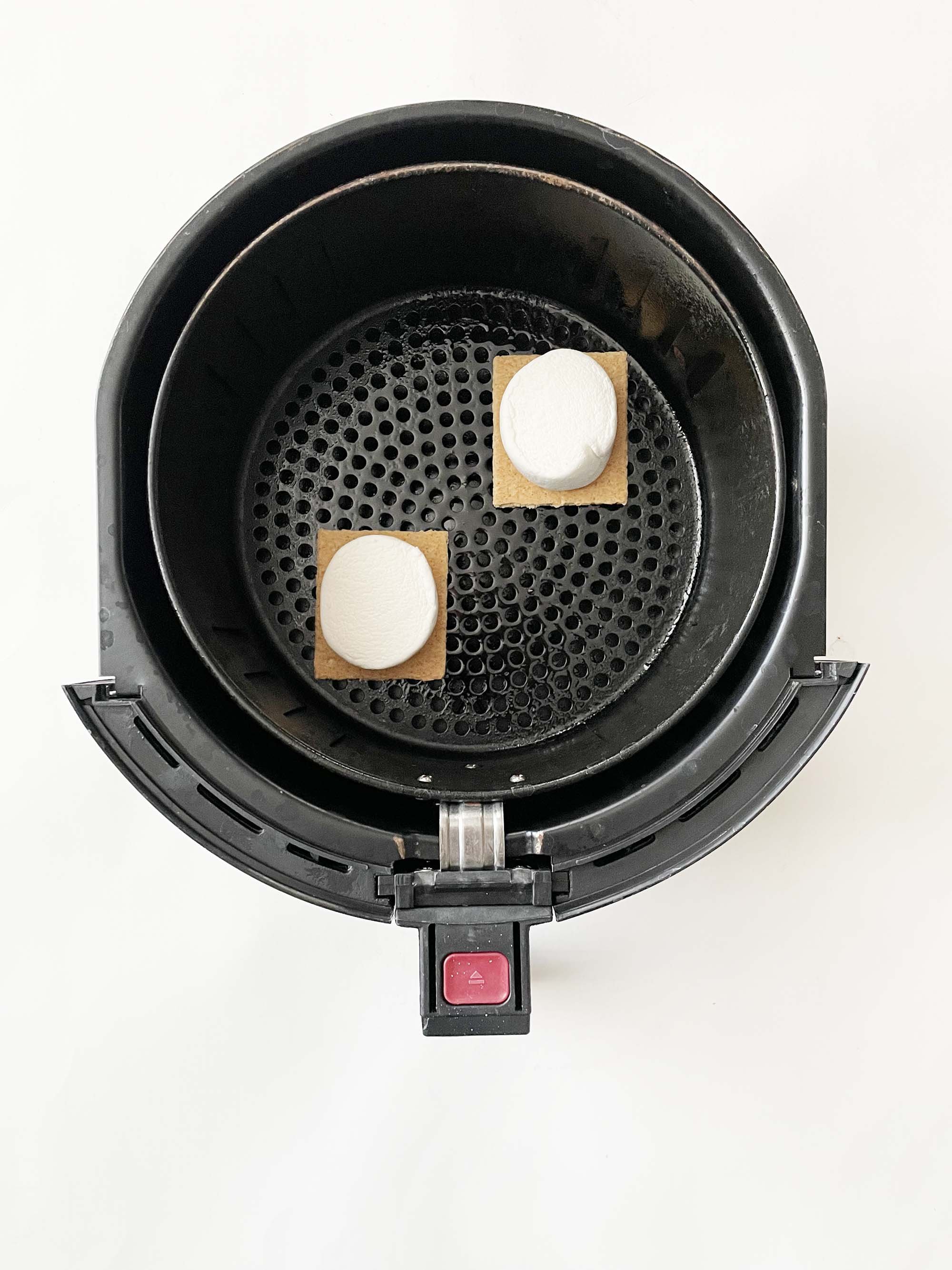 air-fryer-smores.jpg