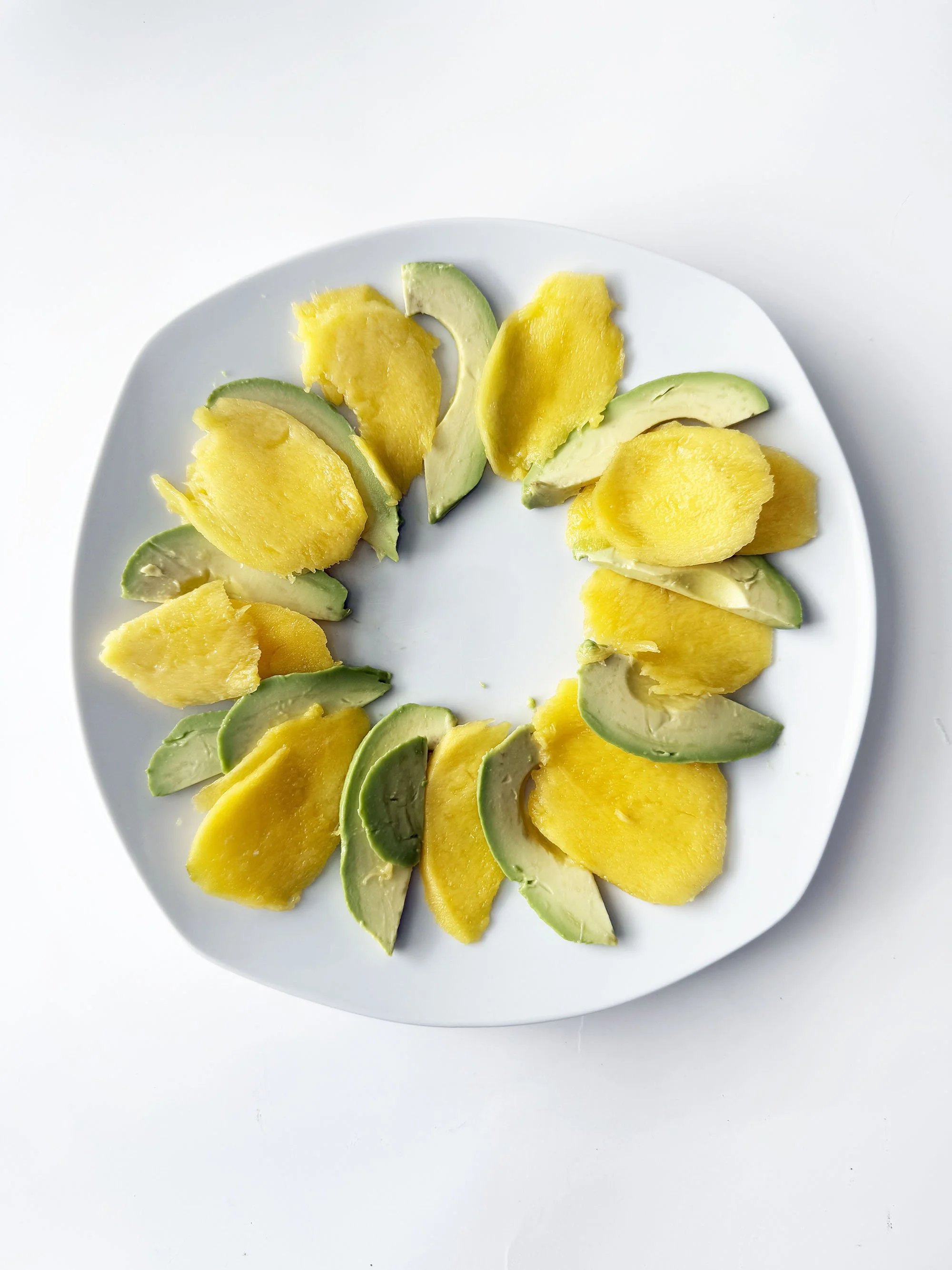 avocado-mango-carpaccio3.jpg