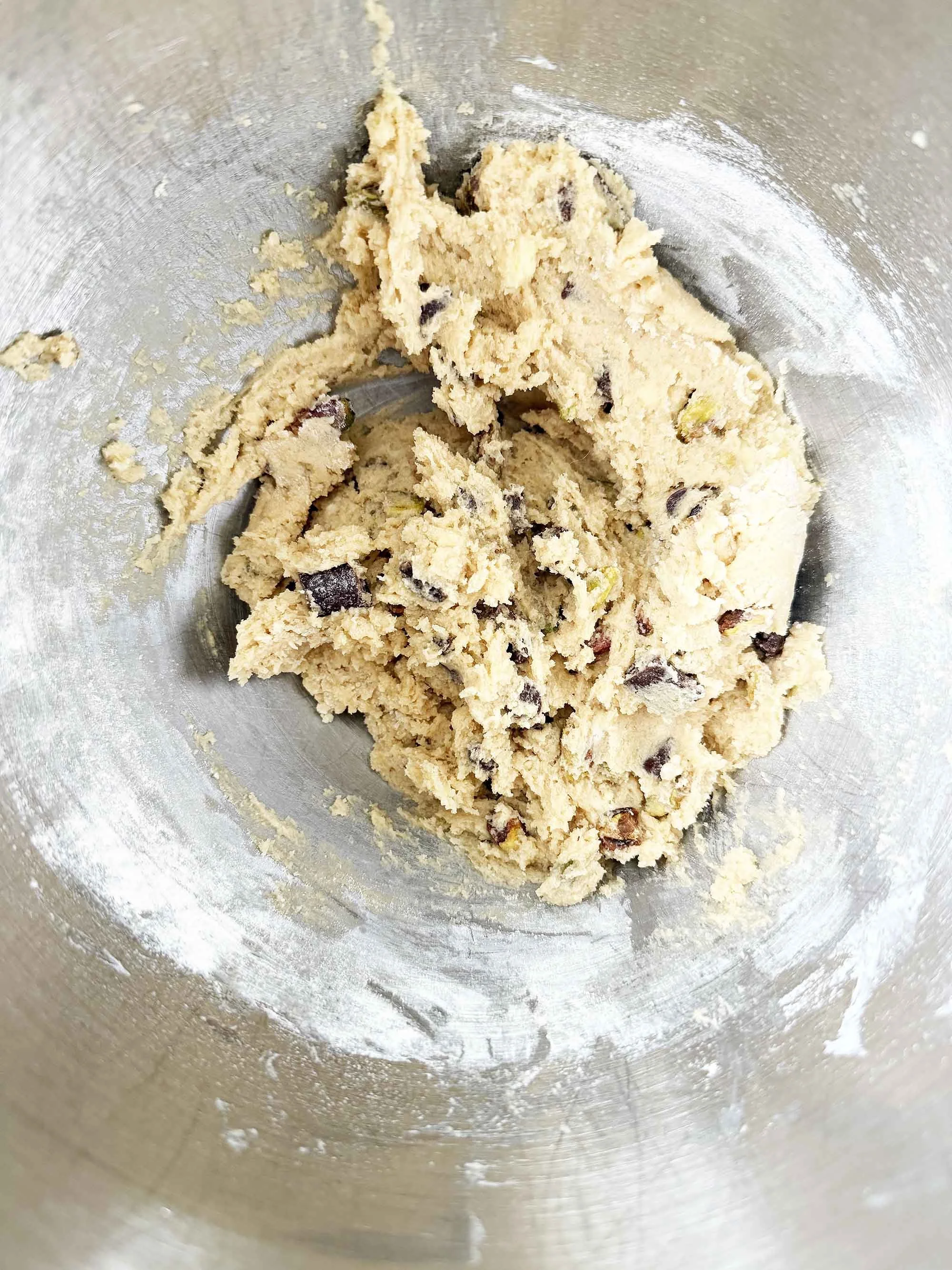 pistachio-chocolate-blondies3.jpg