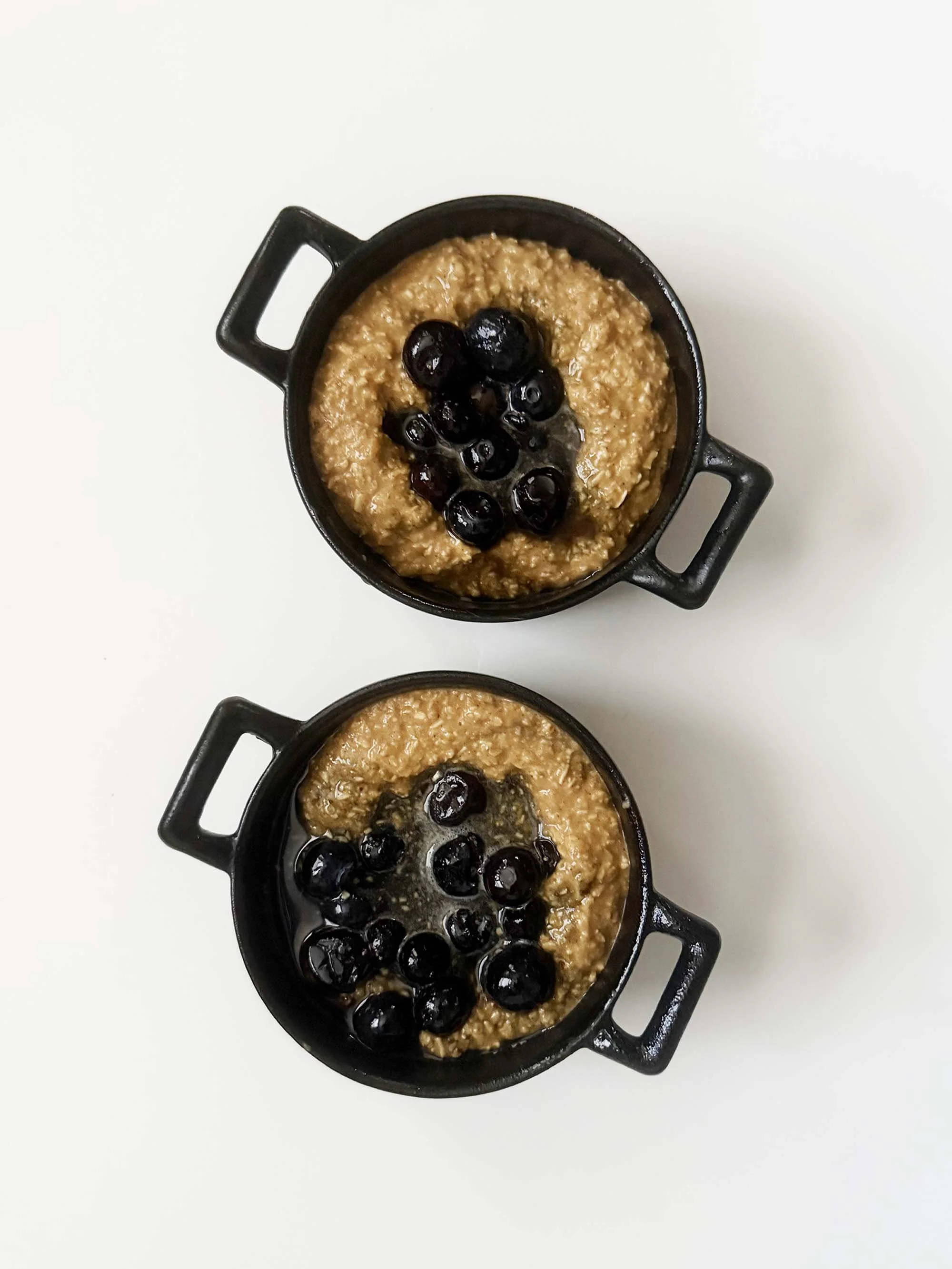 blueberry-stuffed-pumpkin-oats3.jpg