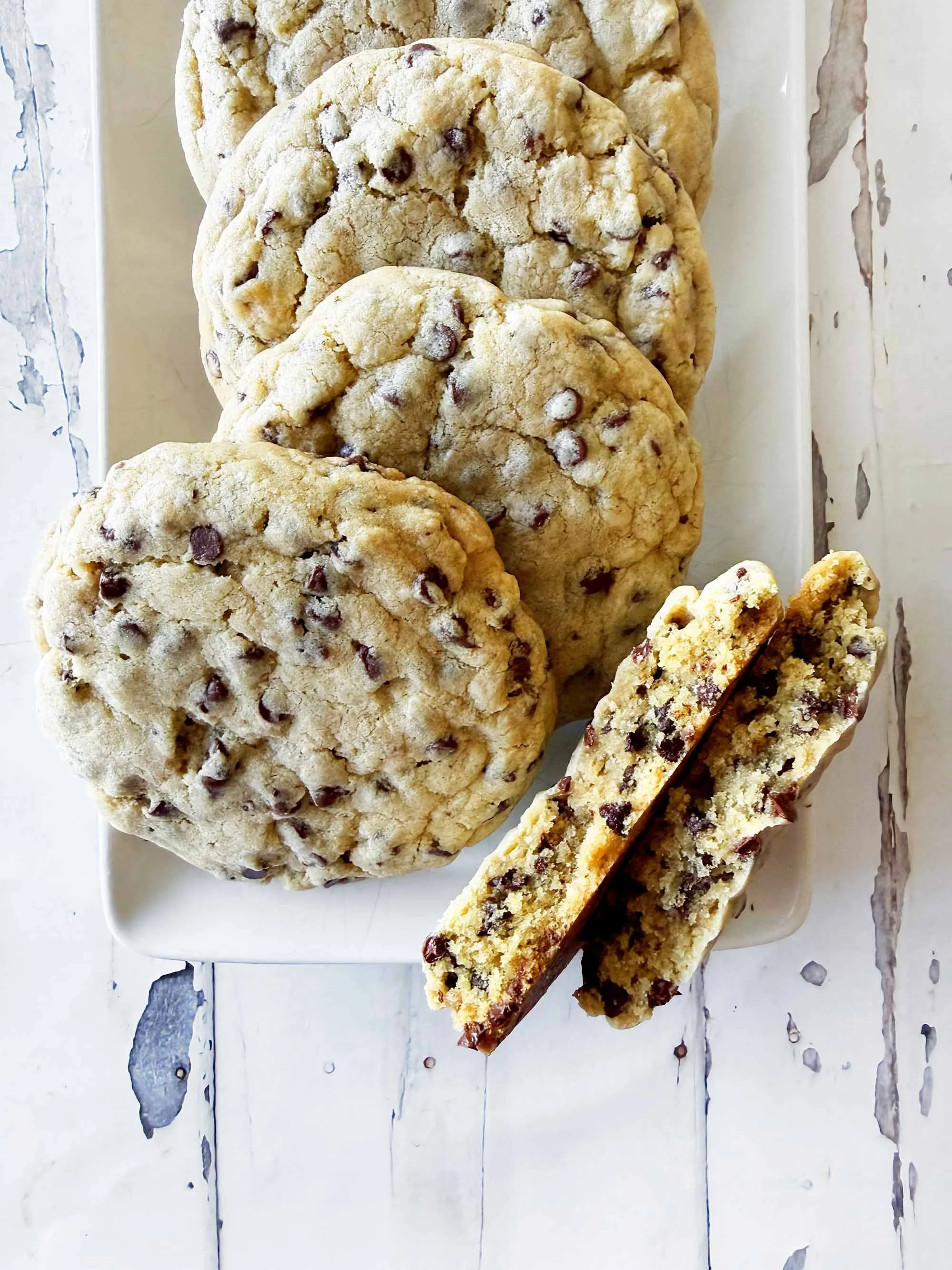 Giant Chocolate Chip Cookies