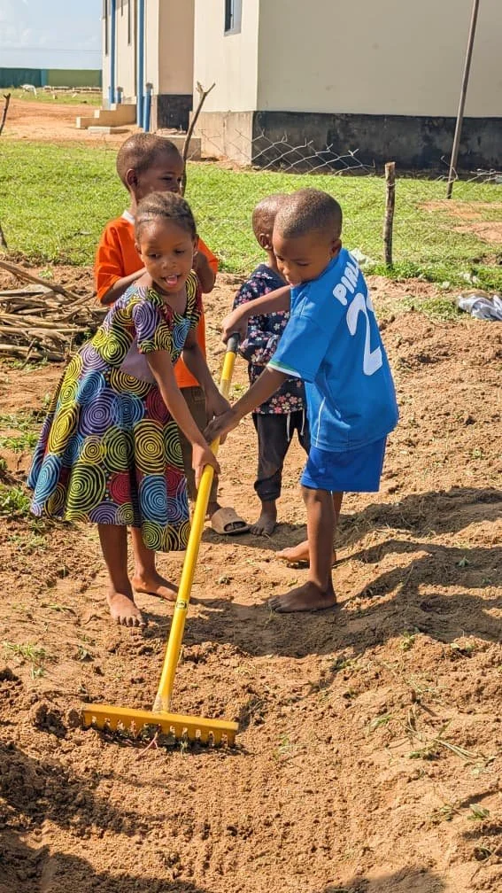 PHOTO-2025-11-18-11-38-33 2.jpg