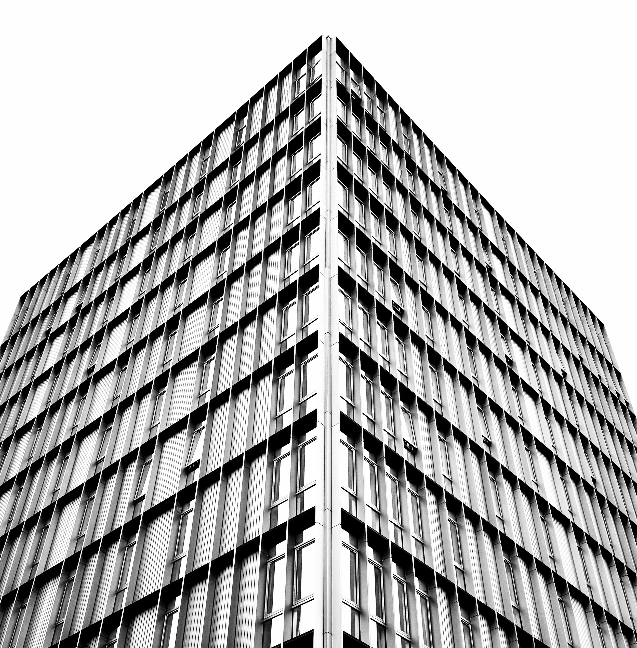 Another building for this weeks weekly phone image, the tonal changes between the glass and the steel structure has always appealed, but it’s the processing which can make these types of shots pop out.