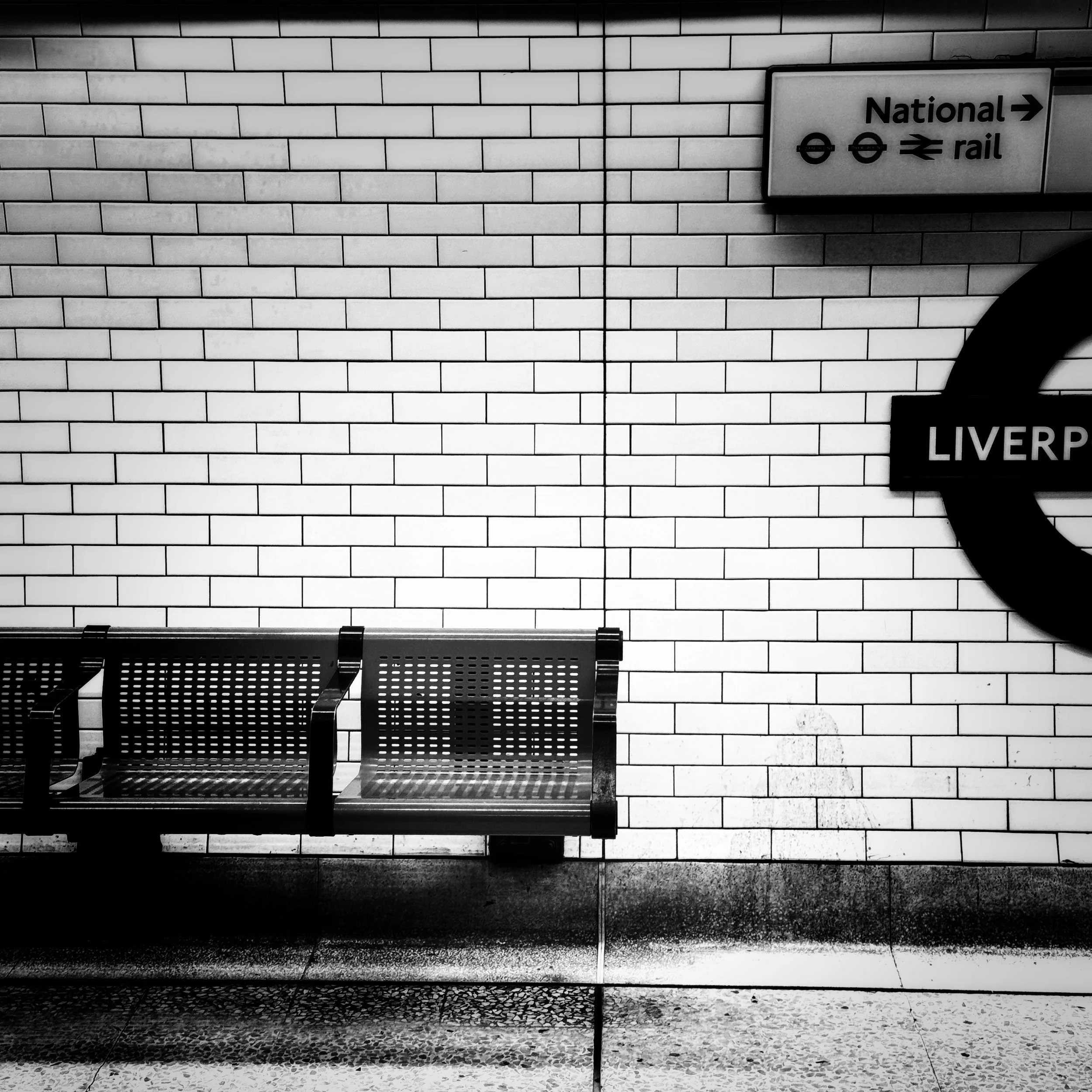 Two weeks where I’m not traveling with work, and I’m down in London at the weekend.
Another week, another travel related photograph… I really need to try something different!
Time for a seat.