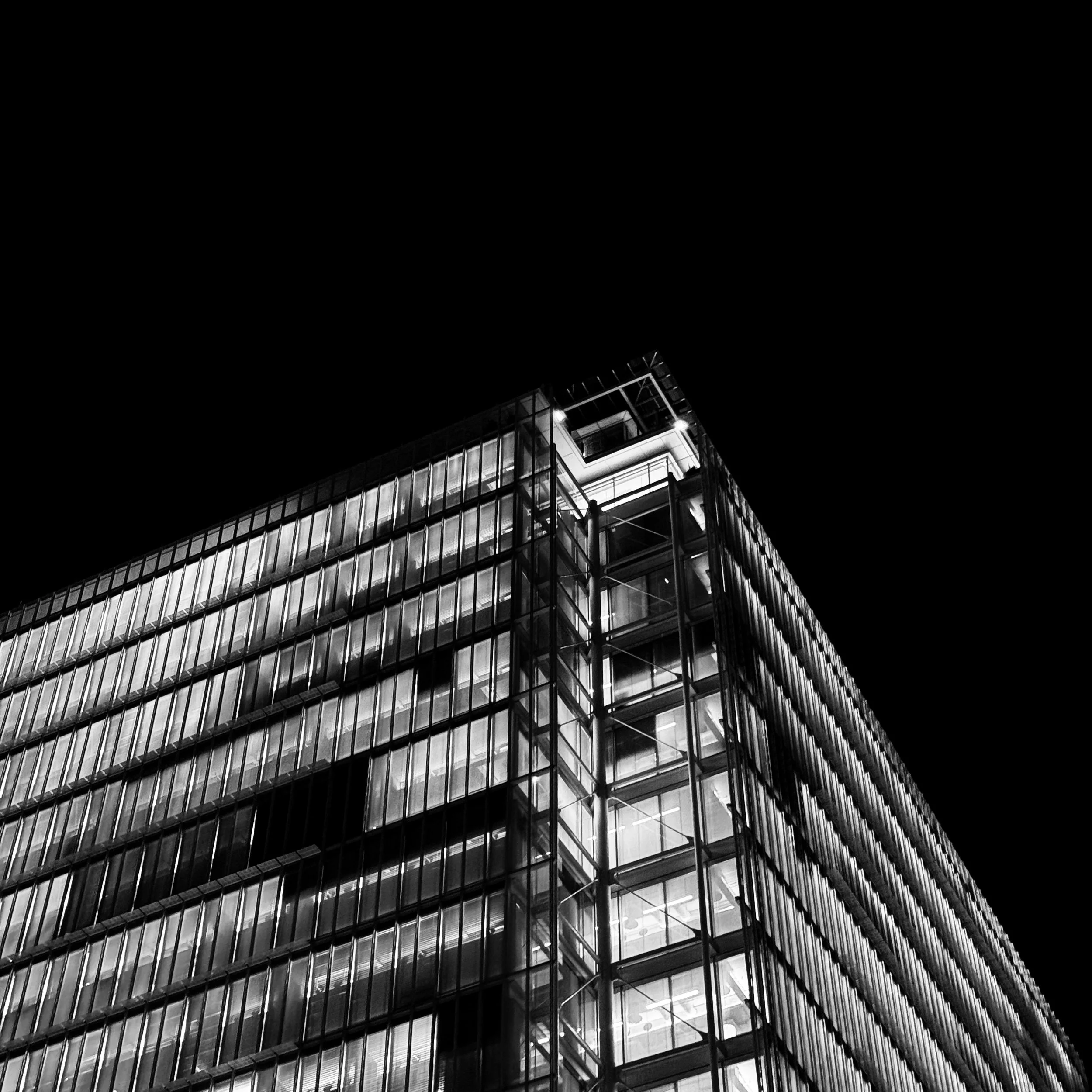 Limited photography opportunities as I spent the week away with work and was delayed returning twice due to storms… bit of a long one!
I did shoot other scenes but when I went to work on them they just didn’t work in a way I had envisaged.
Here is