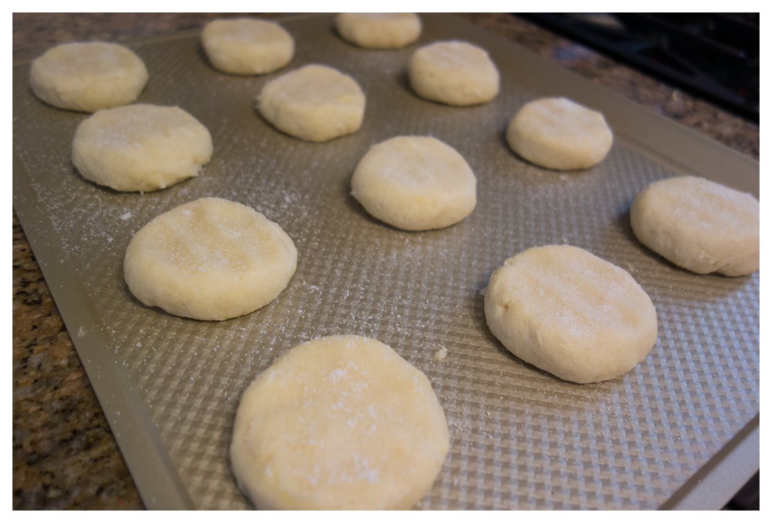 Biscuit friends pre-oven