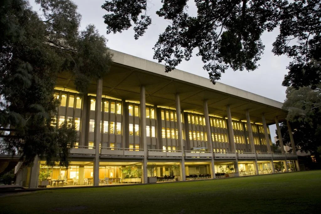 Unofficial UWA Guide - 2015 Edition