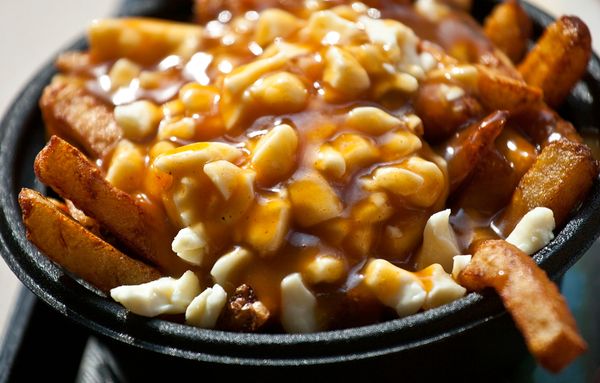 poutine-quebec_38038_600x450.jpg