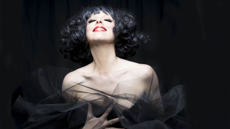 PERTH FESTIVAL: "Meow Meow's The Red Shoes" is a beautifully chaotic and deep stream-of-consciousness cabaret show