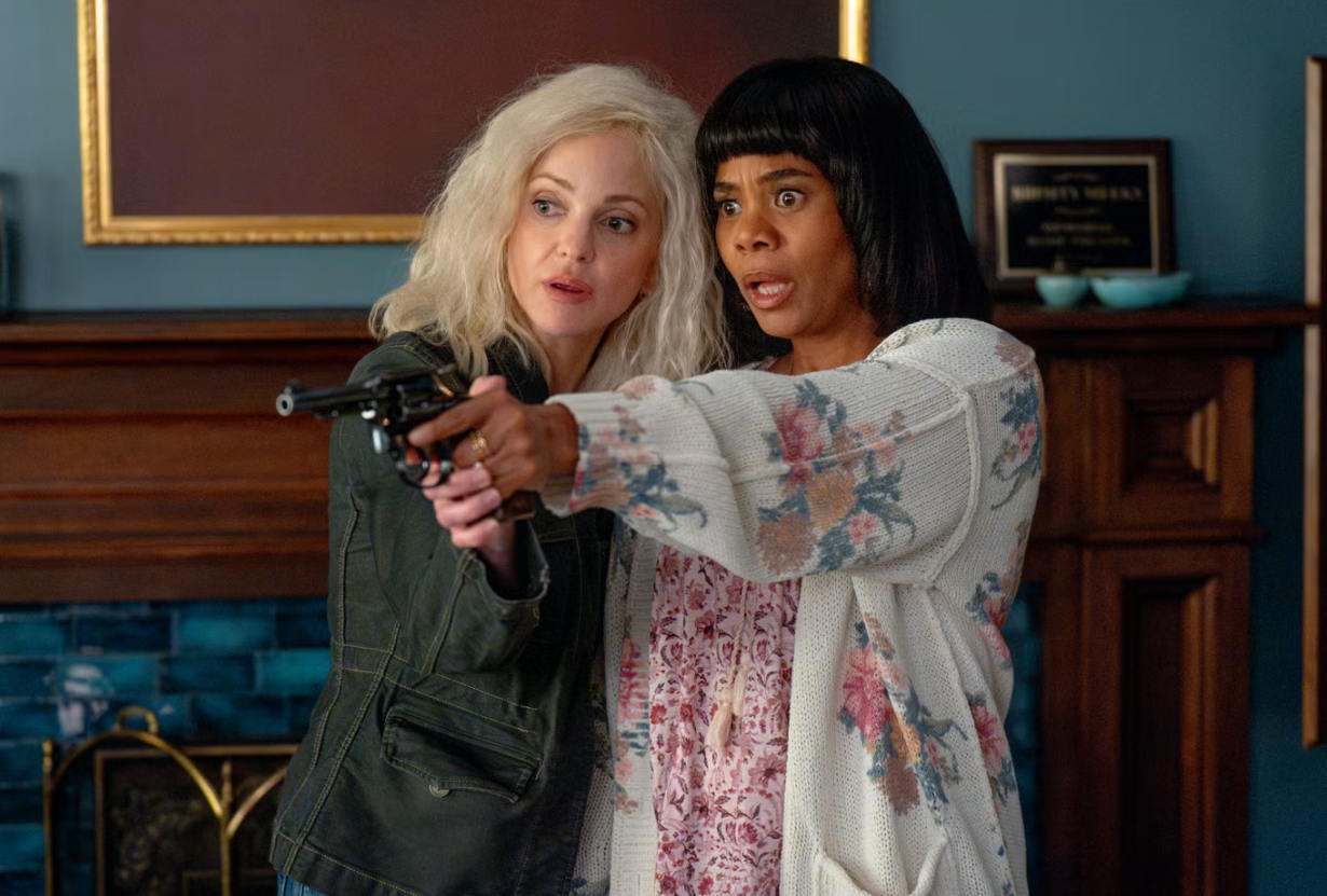FILM REVIEW: "SCARY MOVIE" IS FRIGHTENINGLY DULL