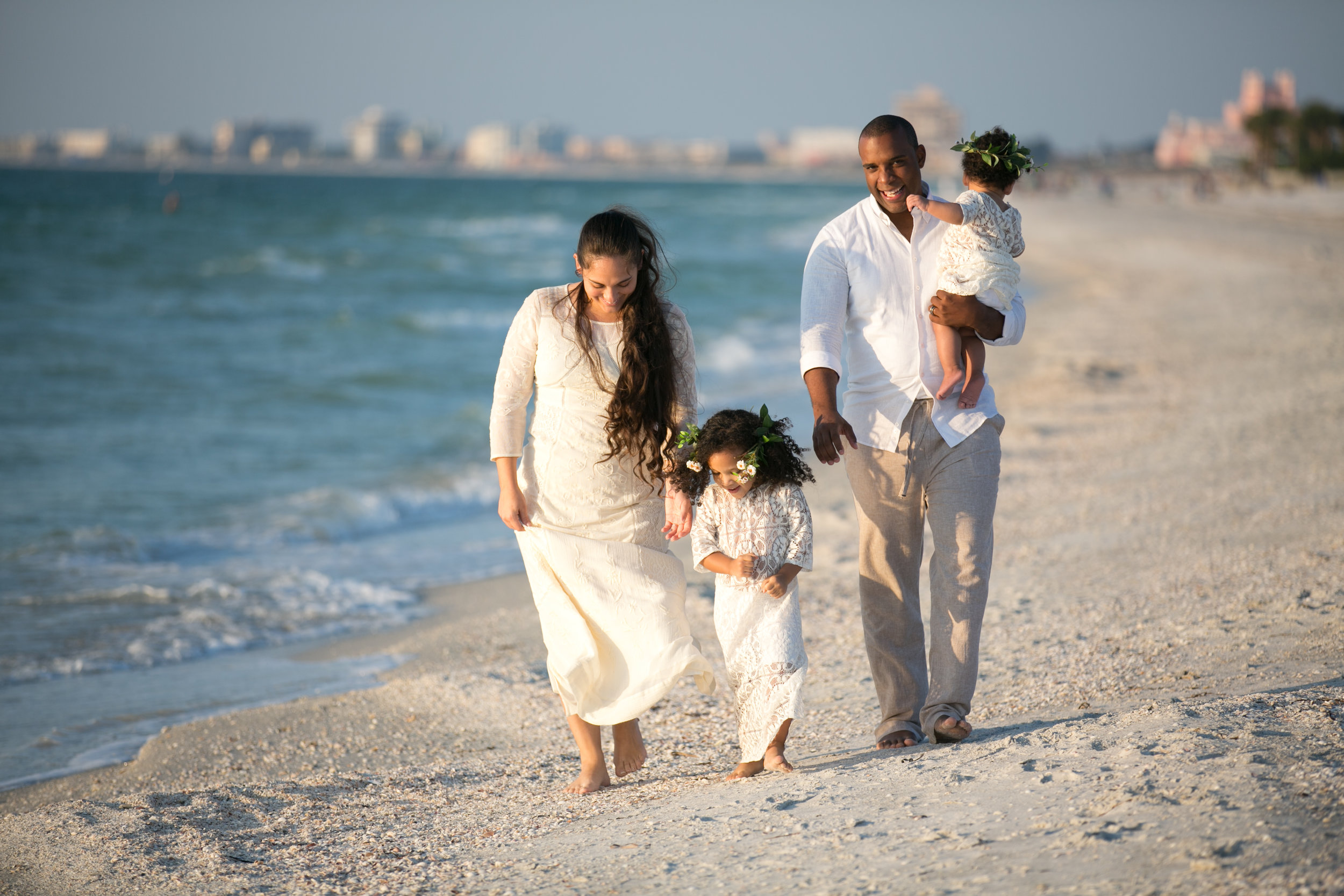 11_18_16 Crowe Family Pass a Grille Lifestyle Beach Family Portraits 003.jpg