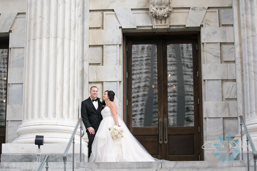 9_23_17 Laura and Stephen Sacred Heart Tampa Club Wedding_0032.jpg